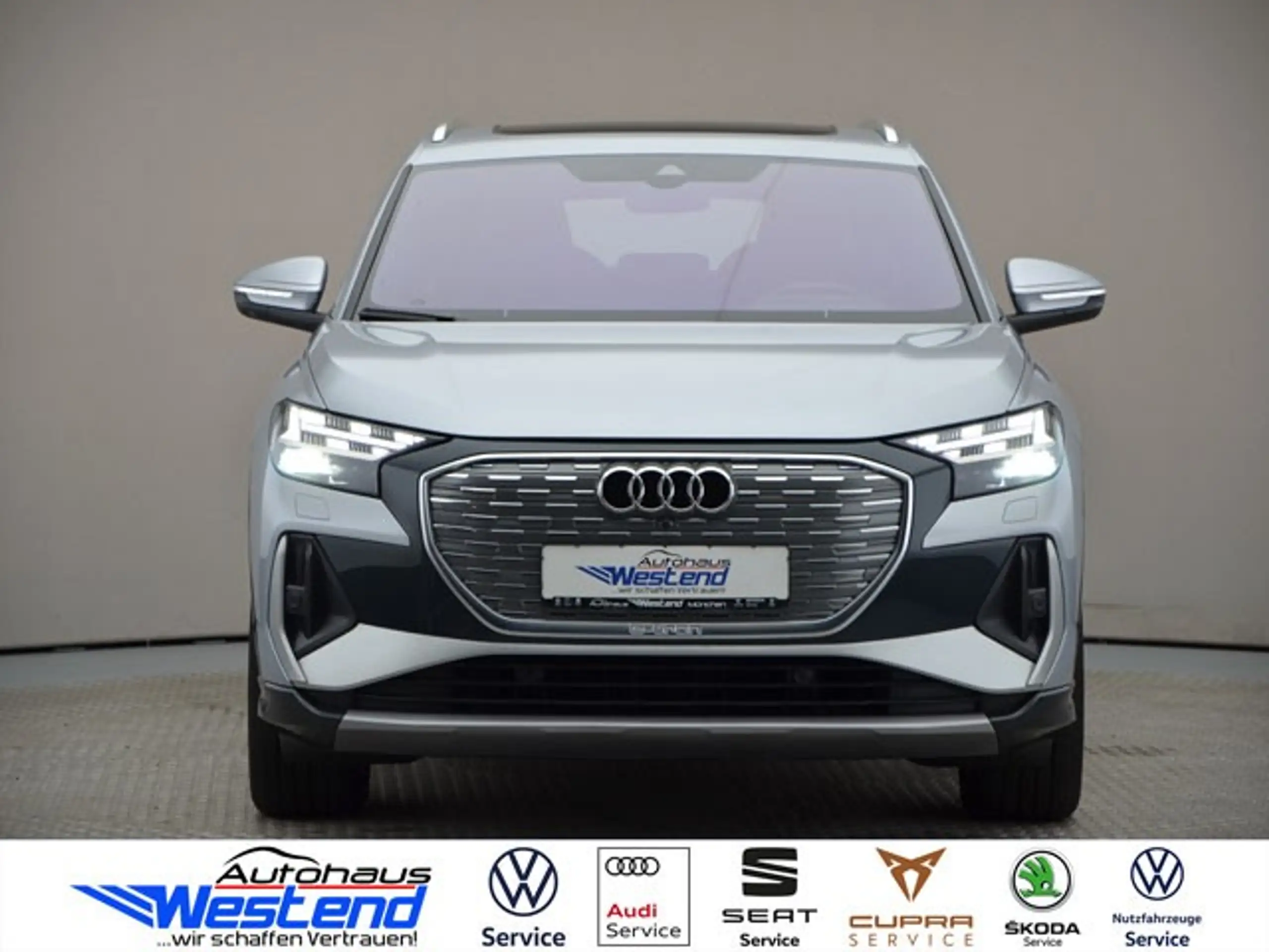 Audi - Q4 e-tron