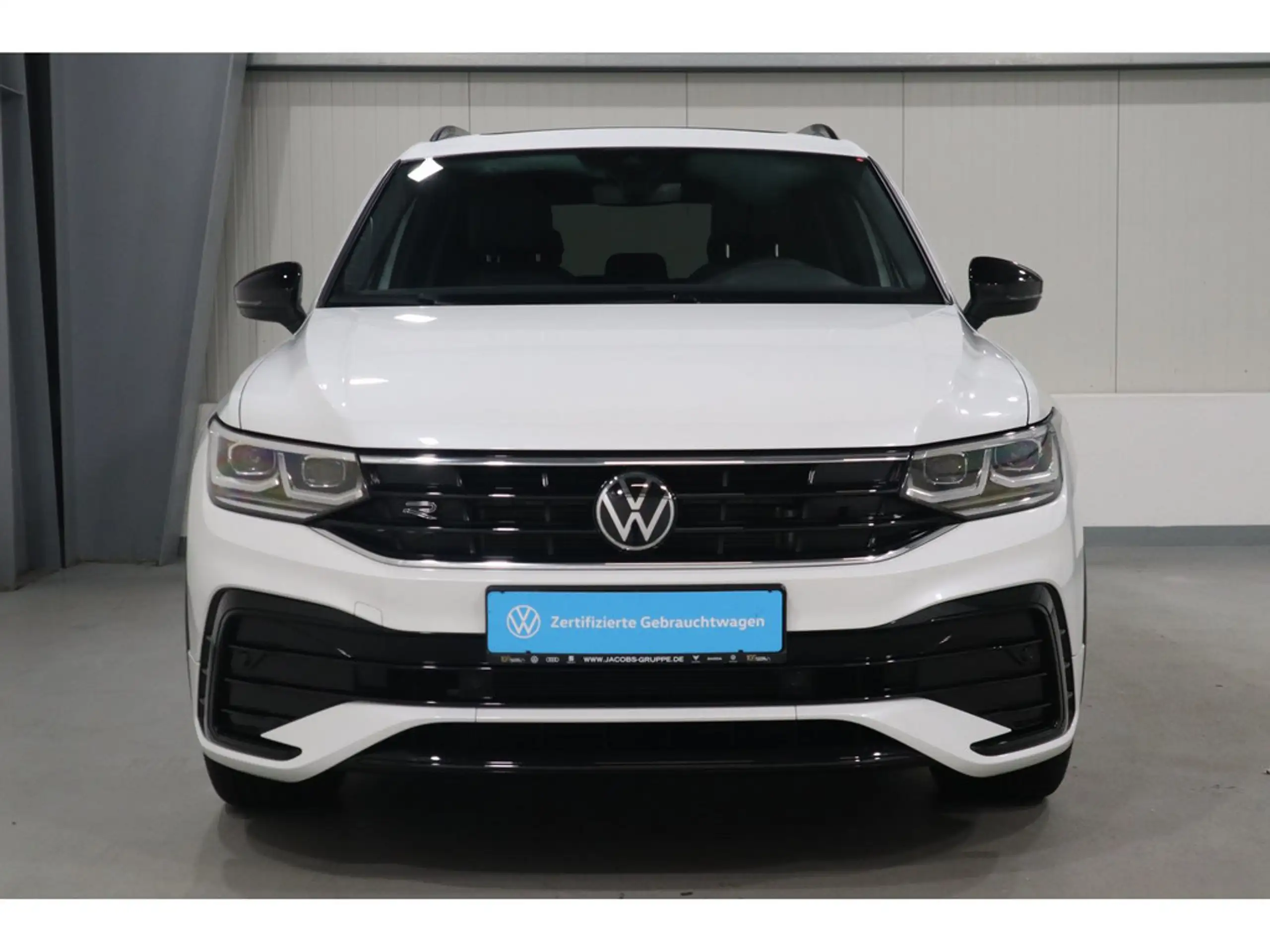 Volkswagen - Tiguan