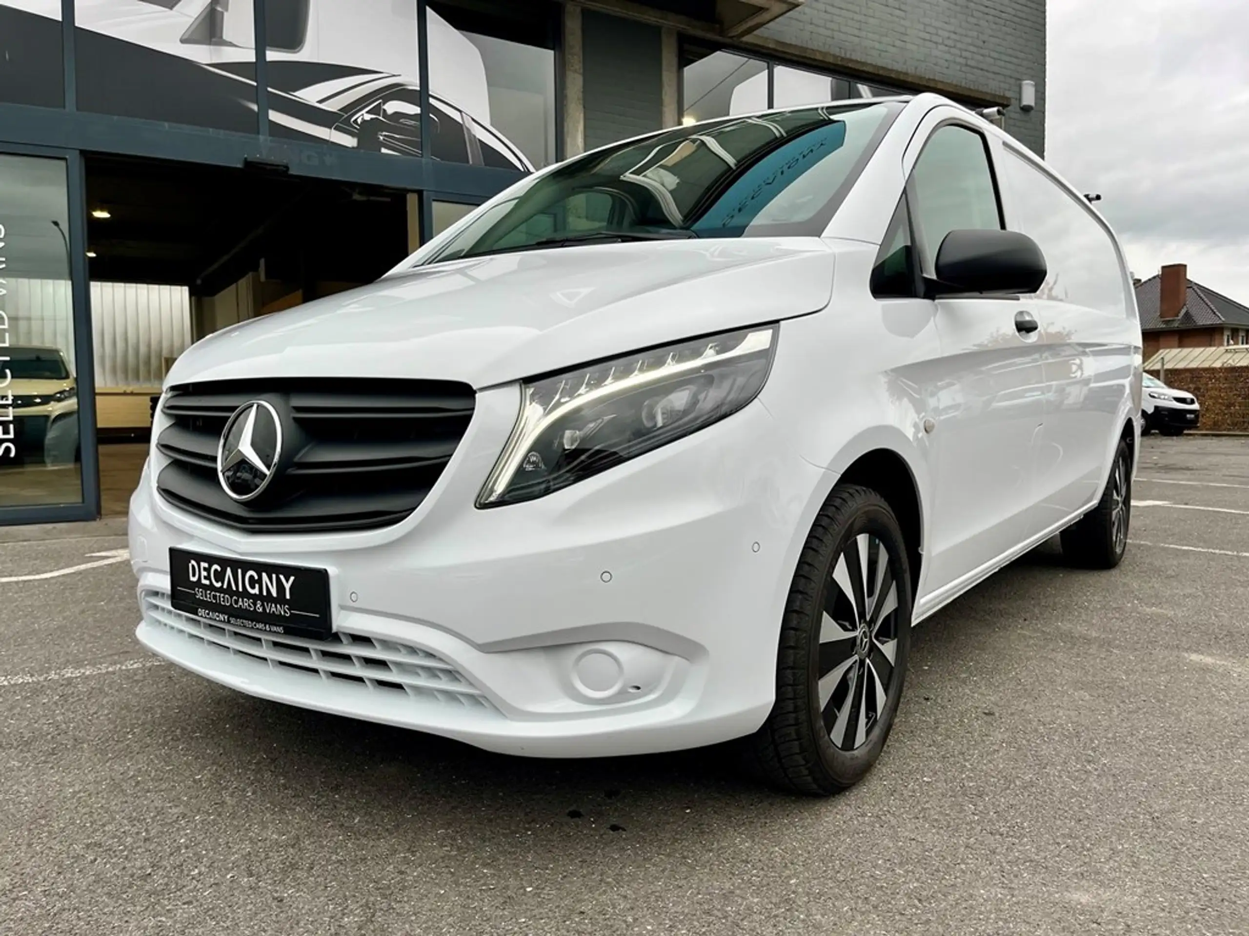 Mercedes-Benz - Vito