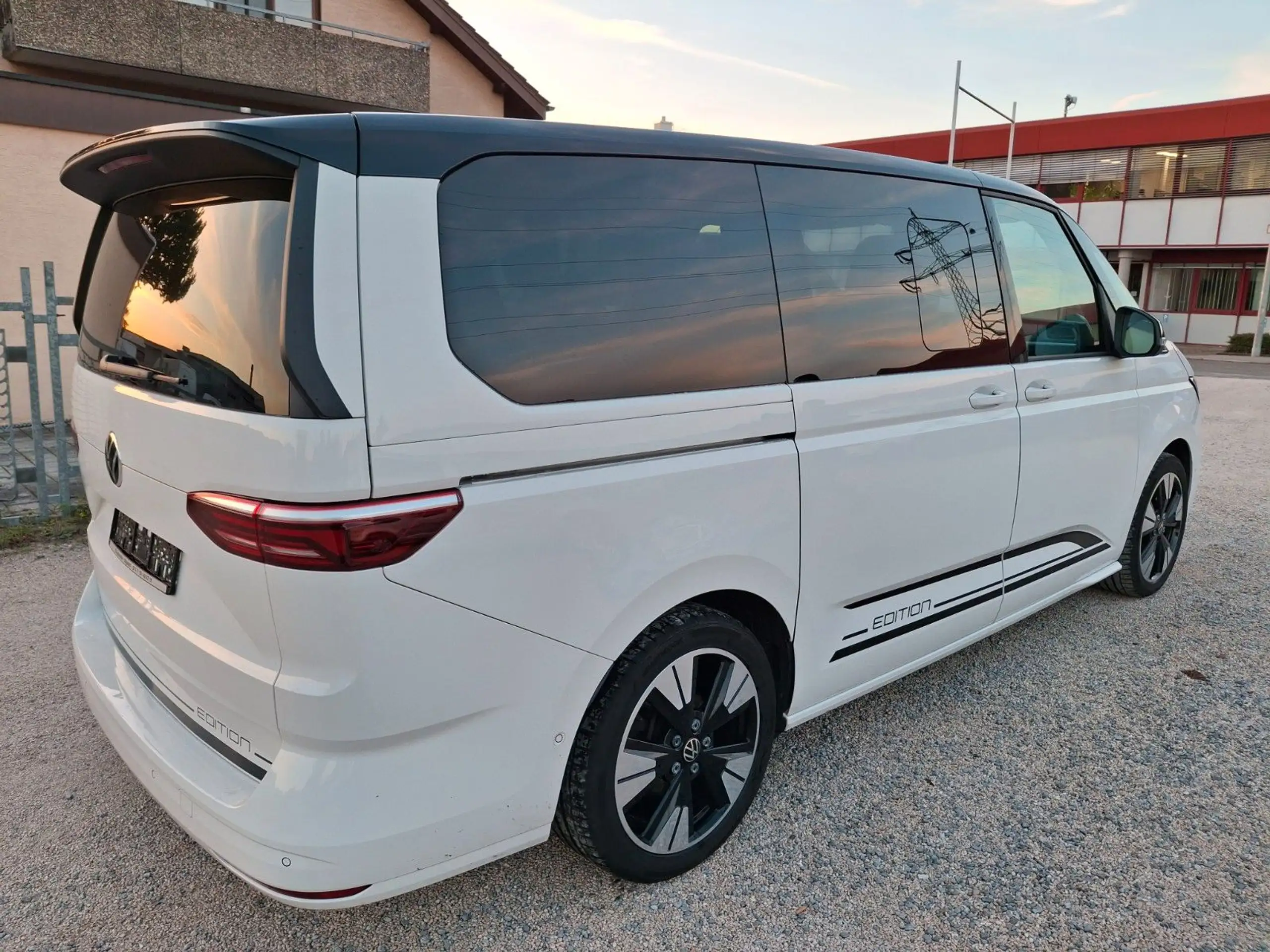 Volkswagen - T7 Multivan