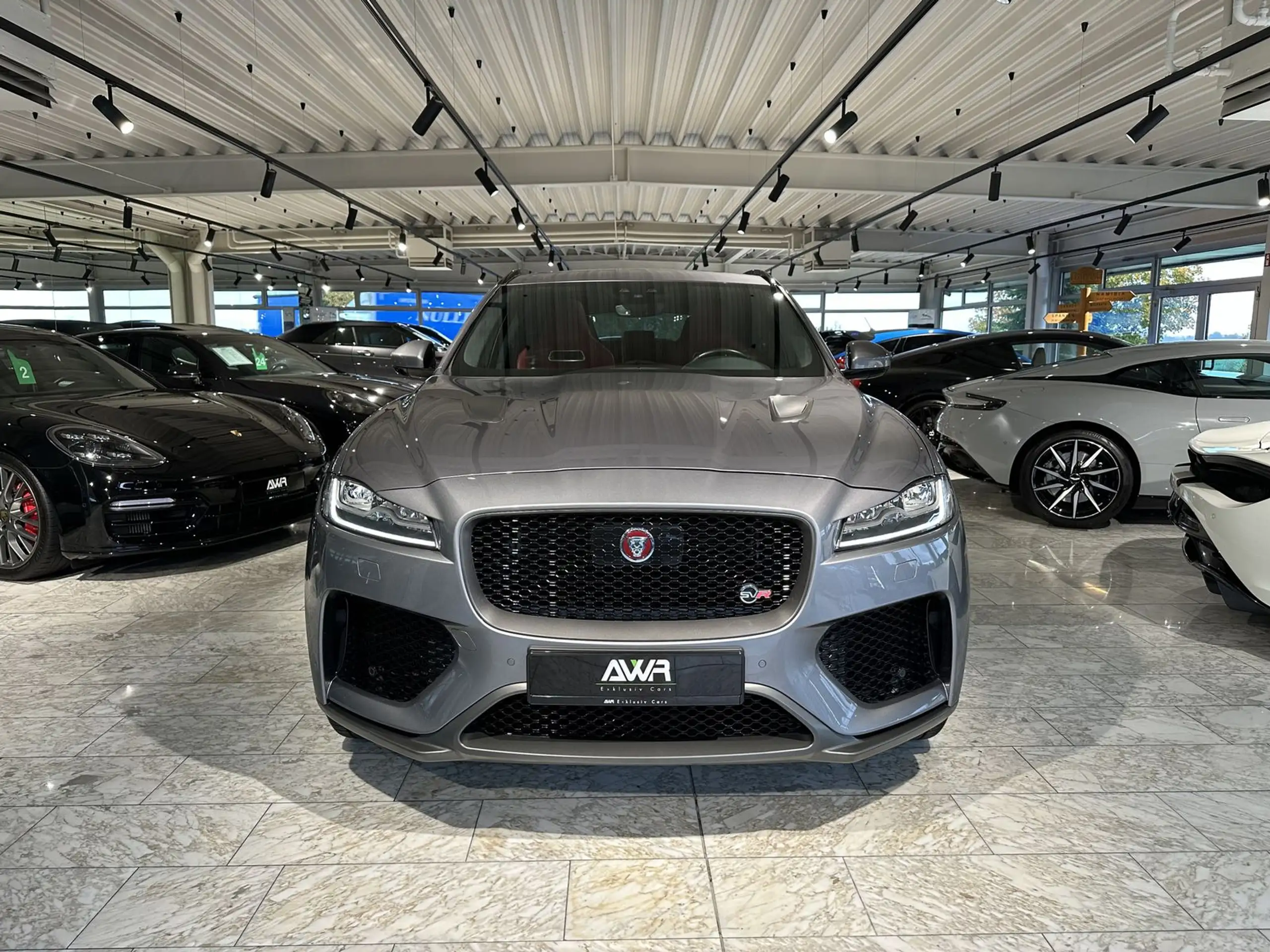 Jaguar - F-Pace