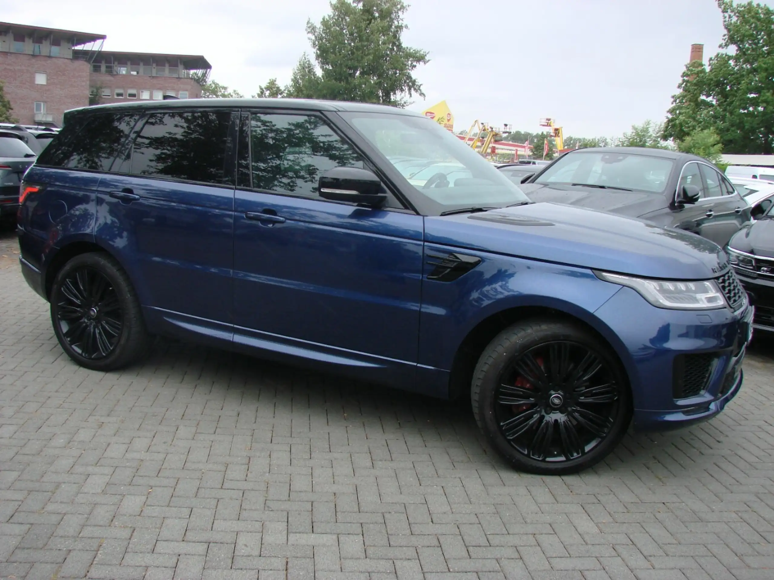 Land Rover - Range Rover Sport