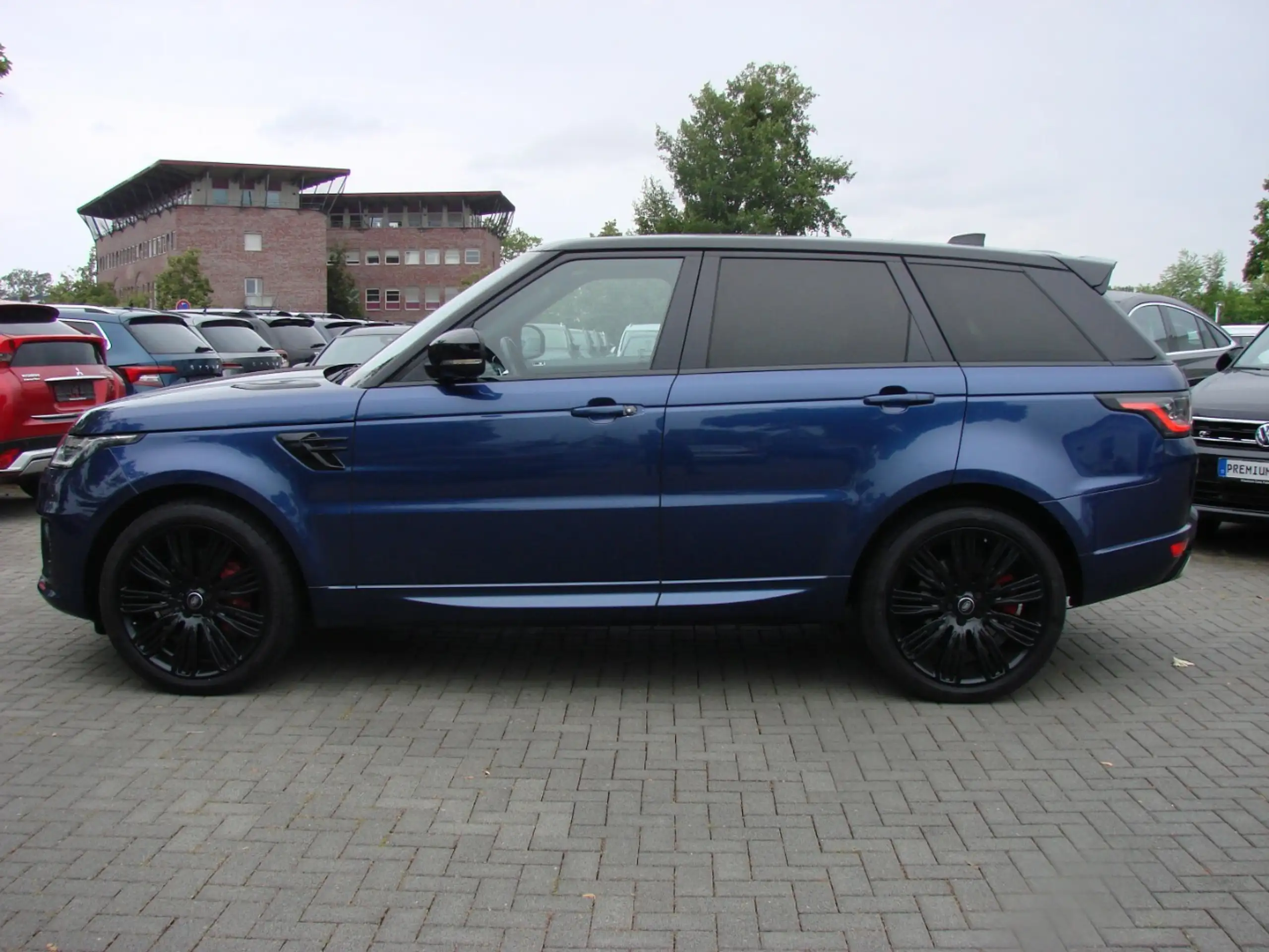 Land Rover - Range Rover Sport