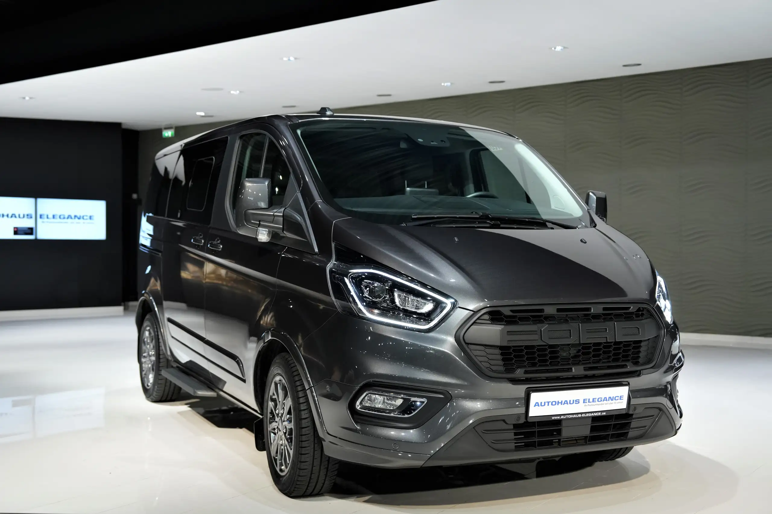 Ford - Tourneo Custom