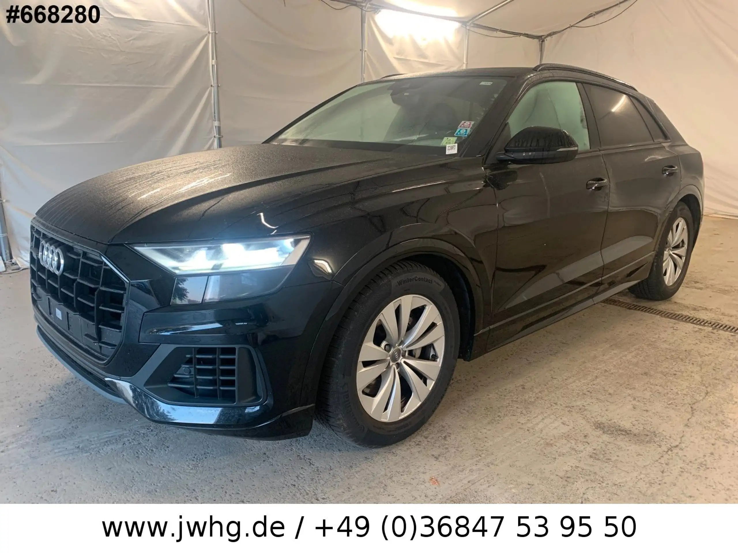 Audi - Q8