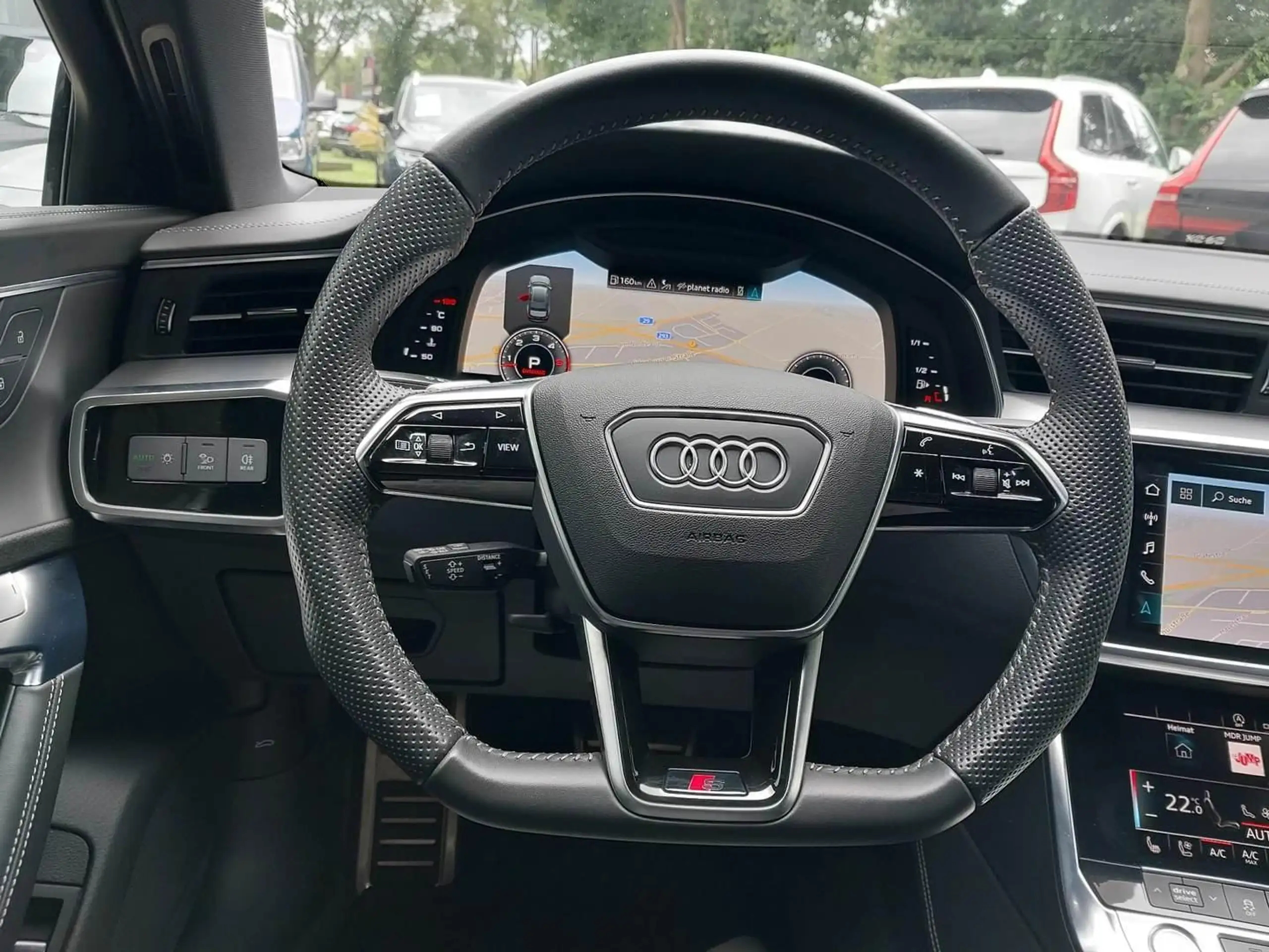 Audi - A6