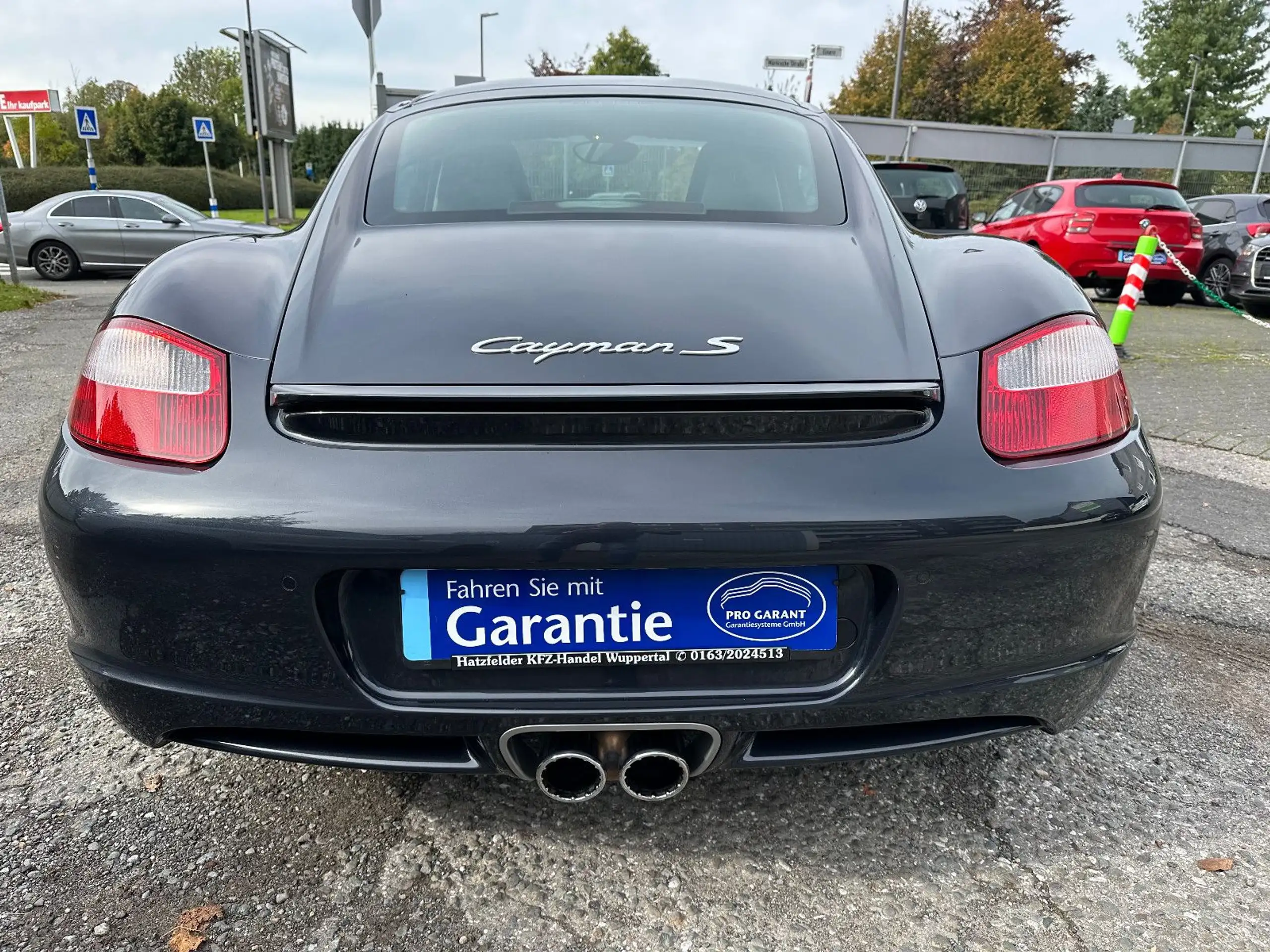 Porsche - Cayman