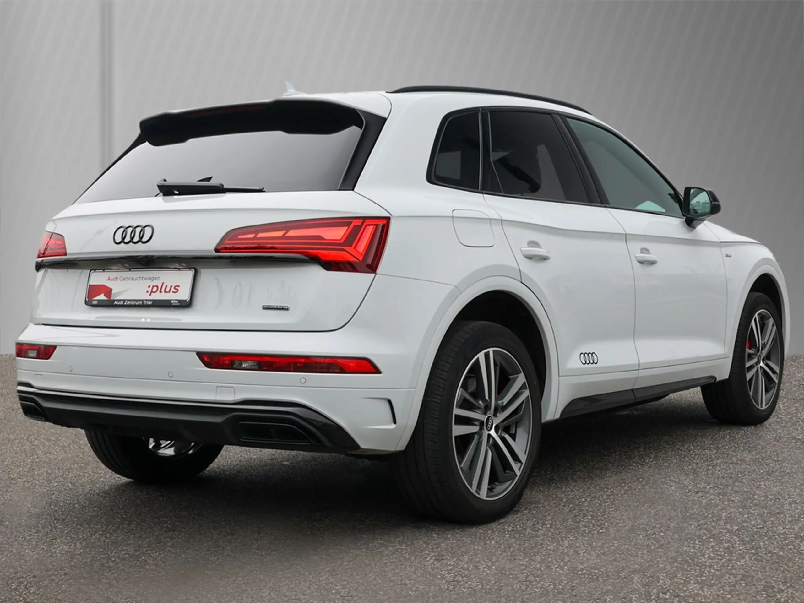 Audi - Q5