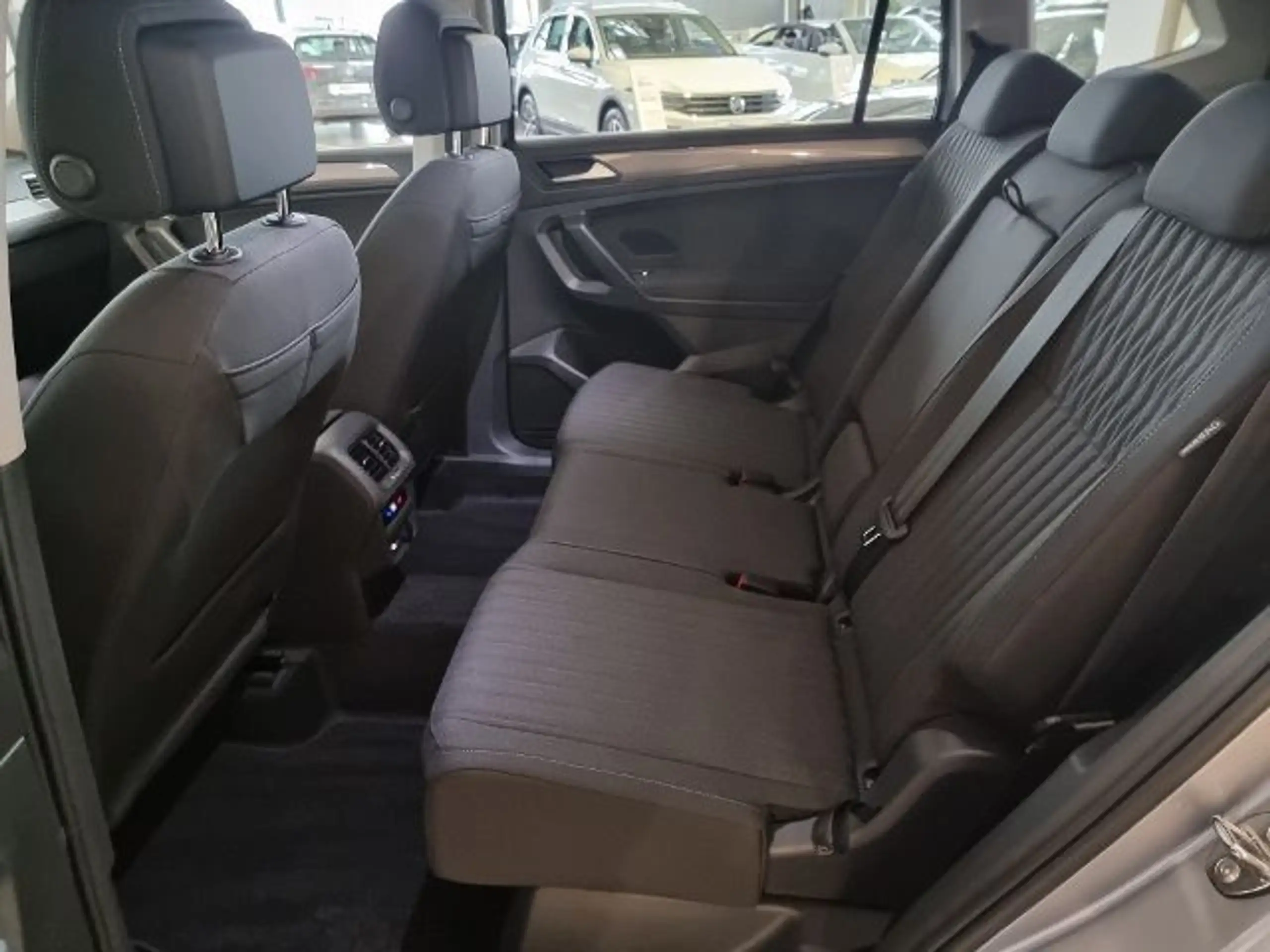 Volkswagen - Tiguan Allspace