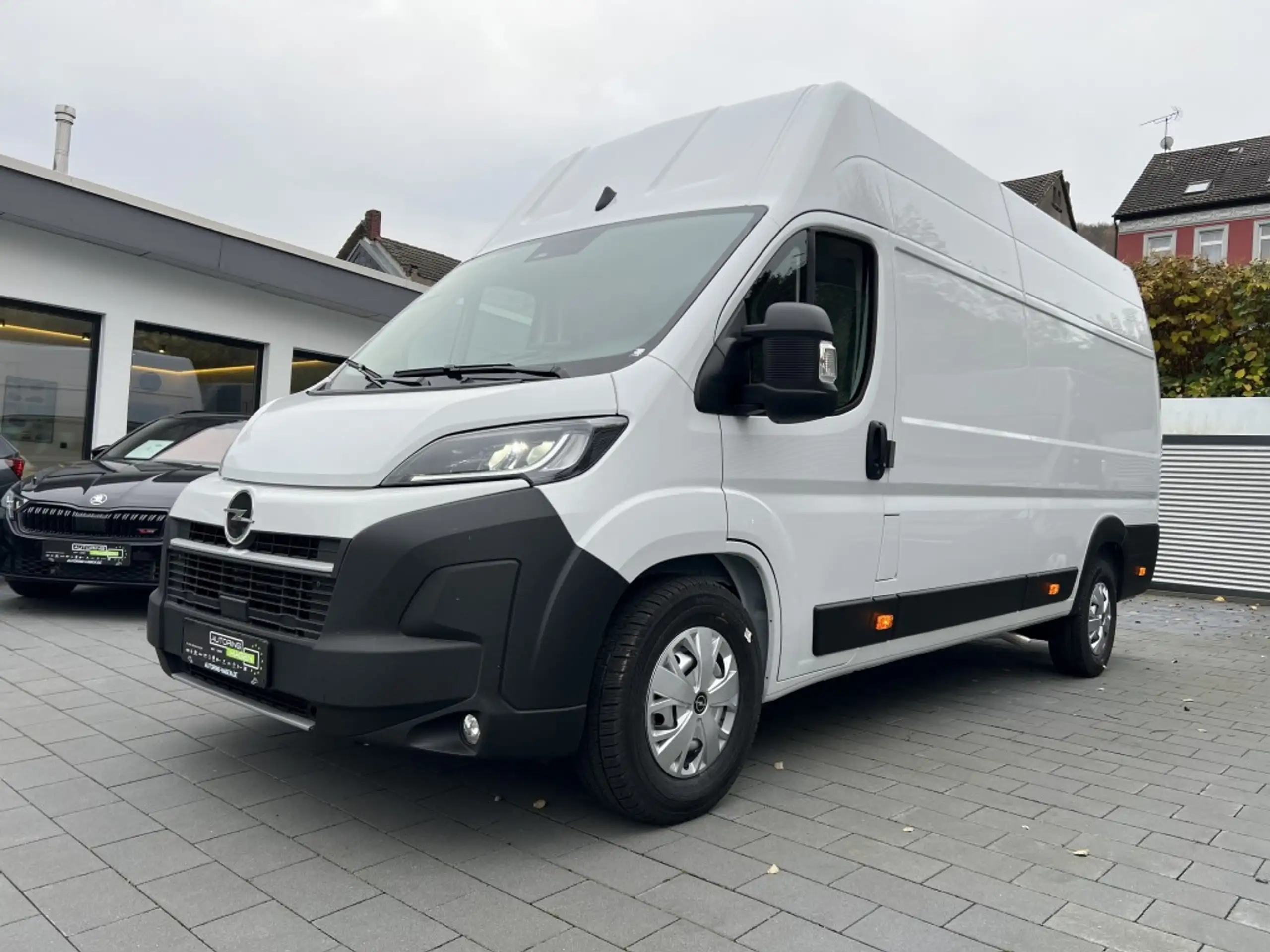 Opel Movano 2024