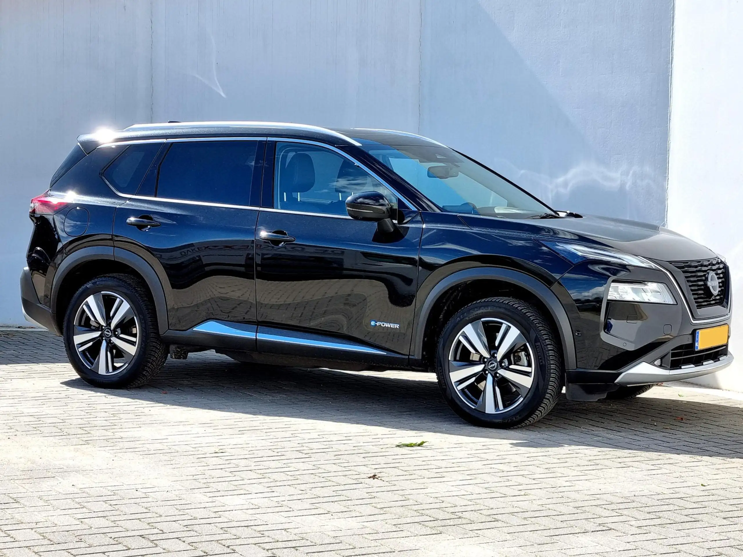 Nissan - X-Trail