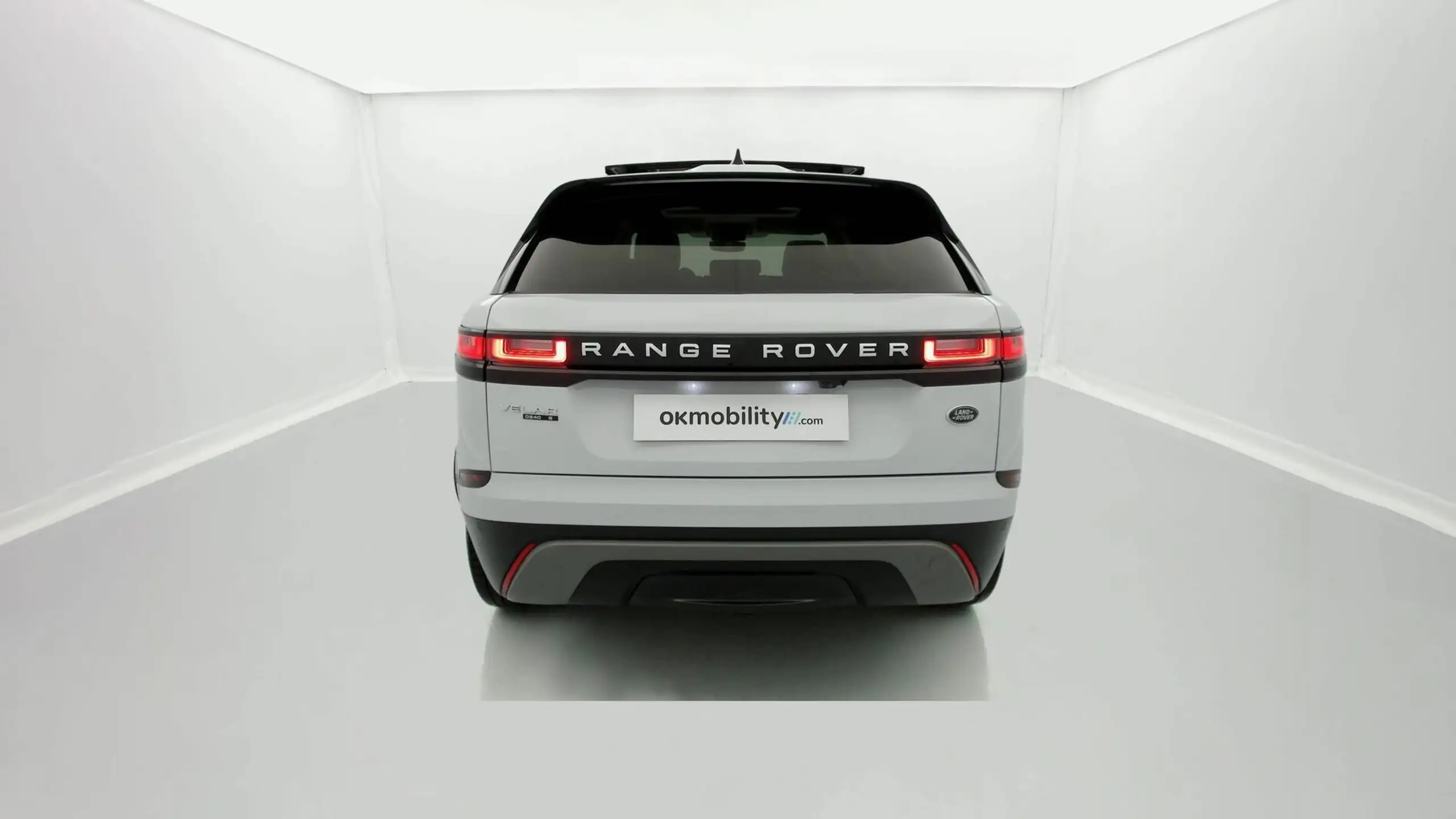 Land Rover - Range Rover Velar