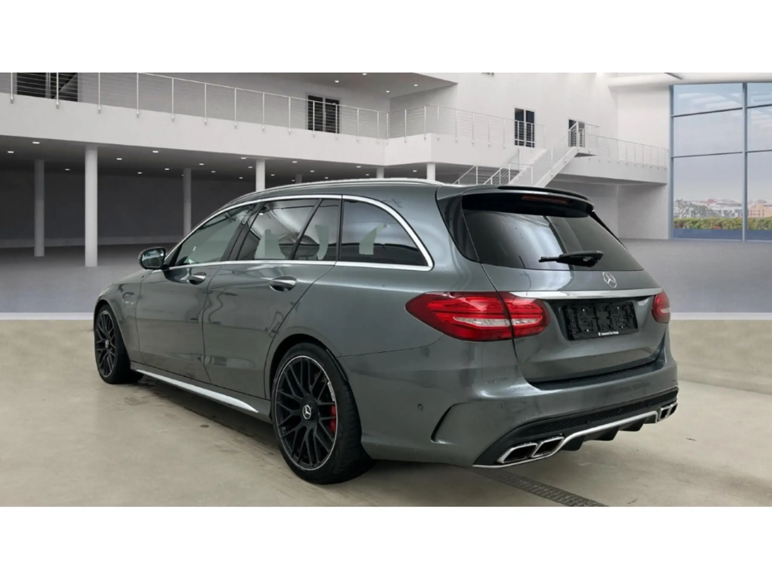 Mercedes-Benz - C 63 AMG