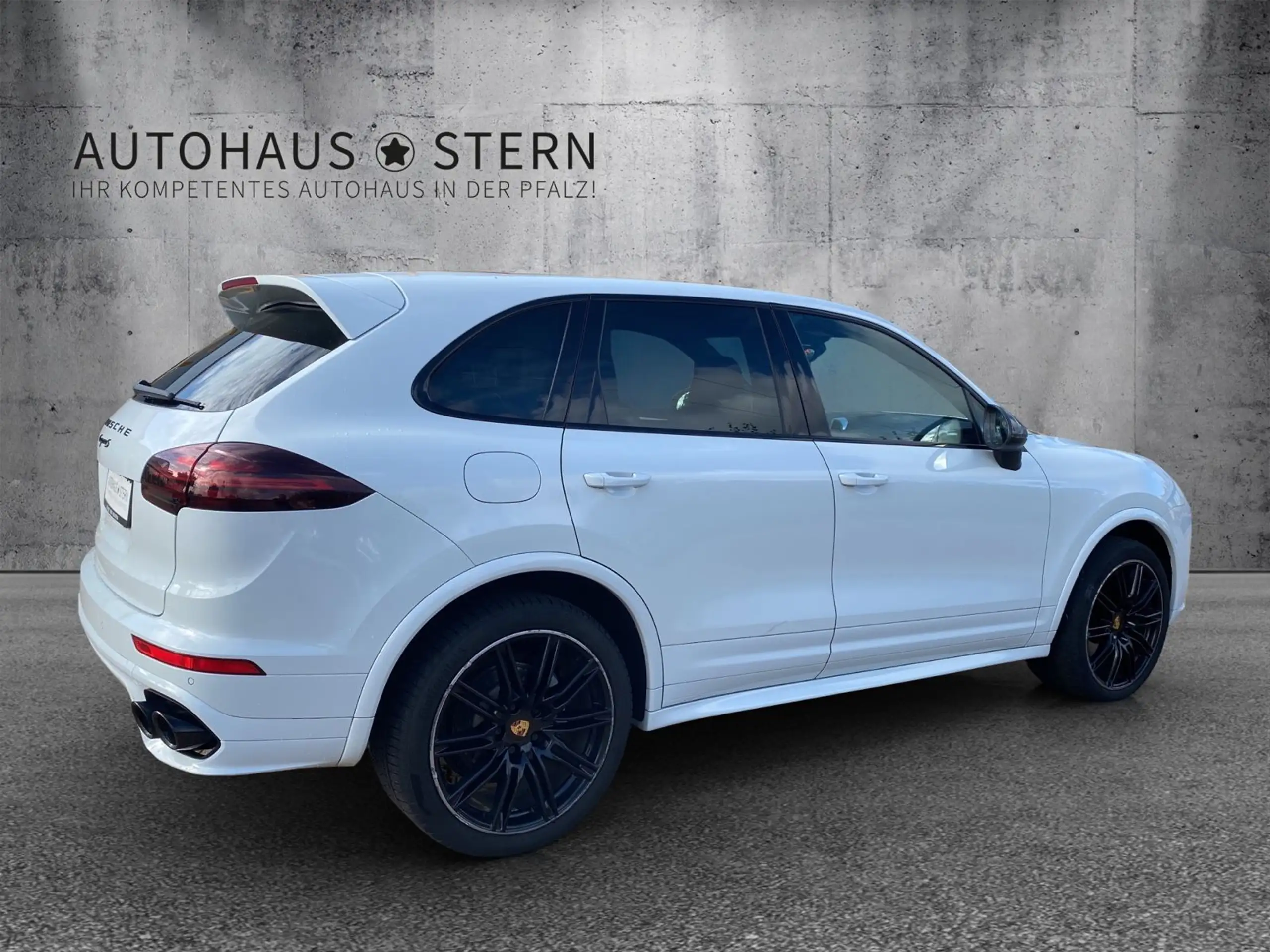 Porsche - Cayenne