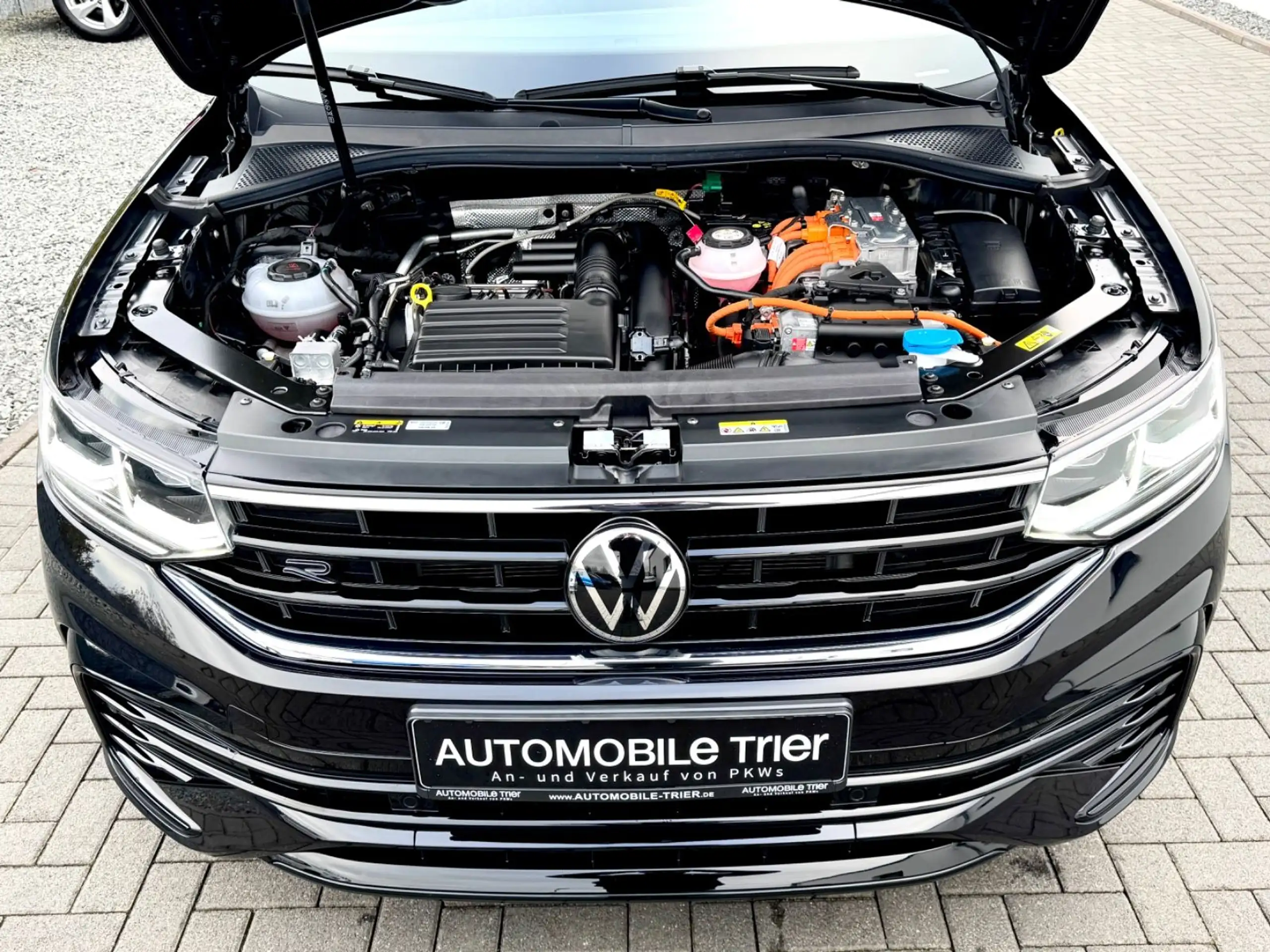 Volkswagen - Tiguan