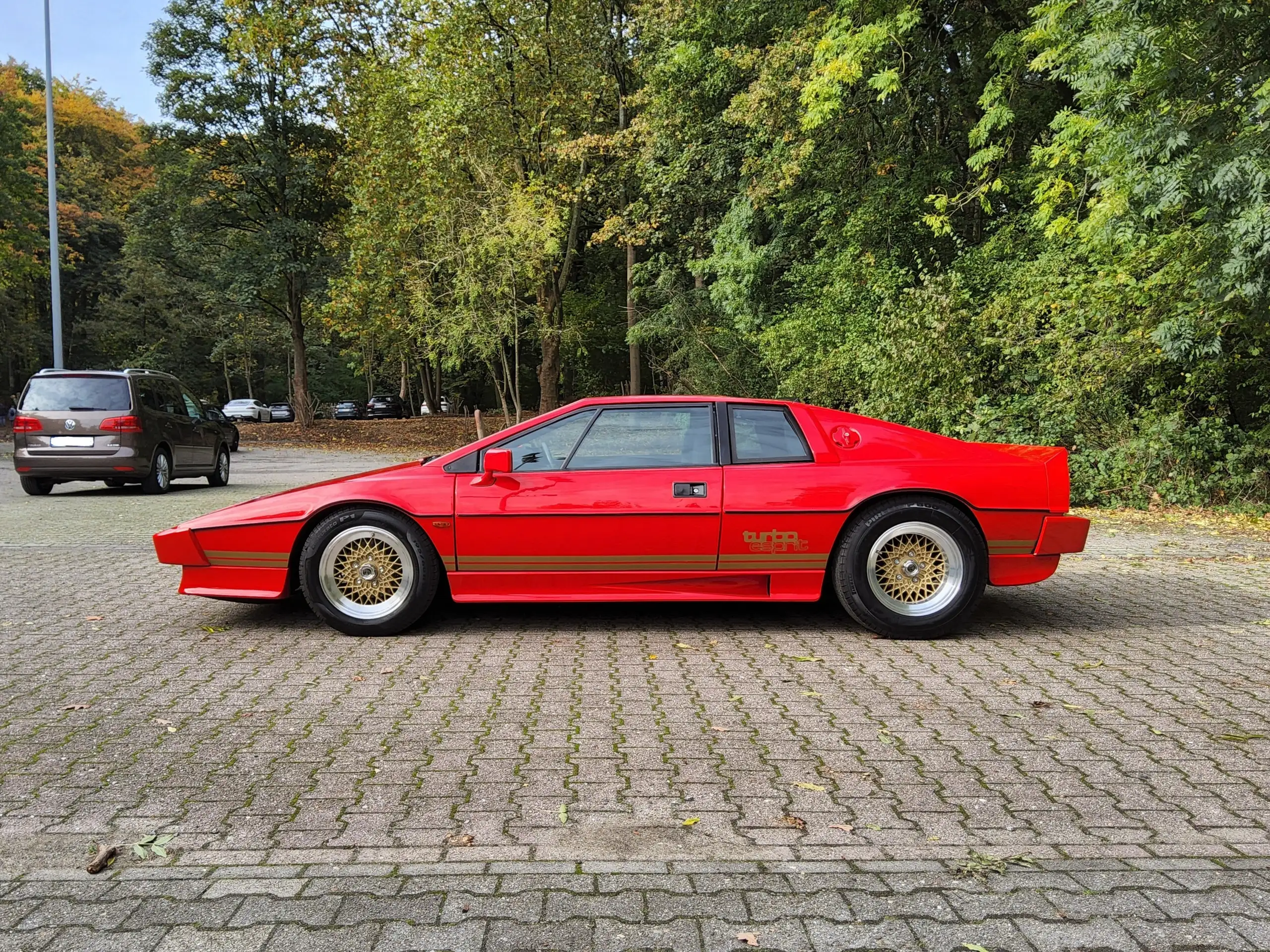 Lotus - Esprit