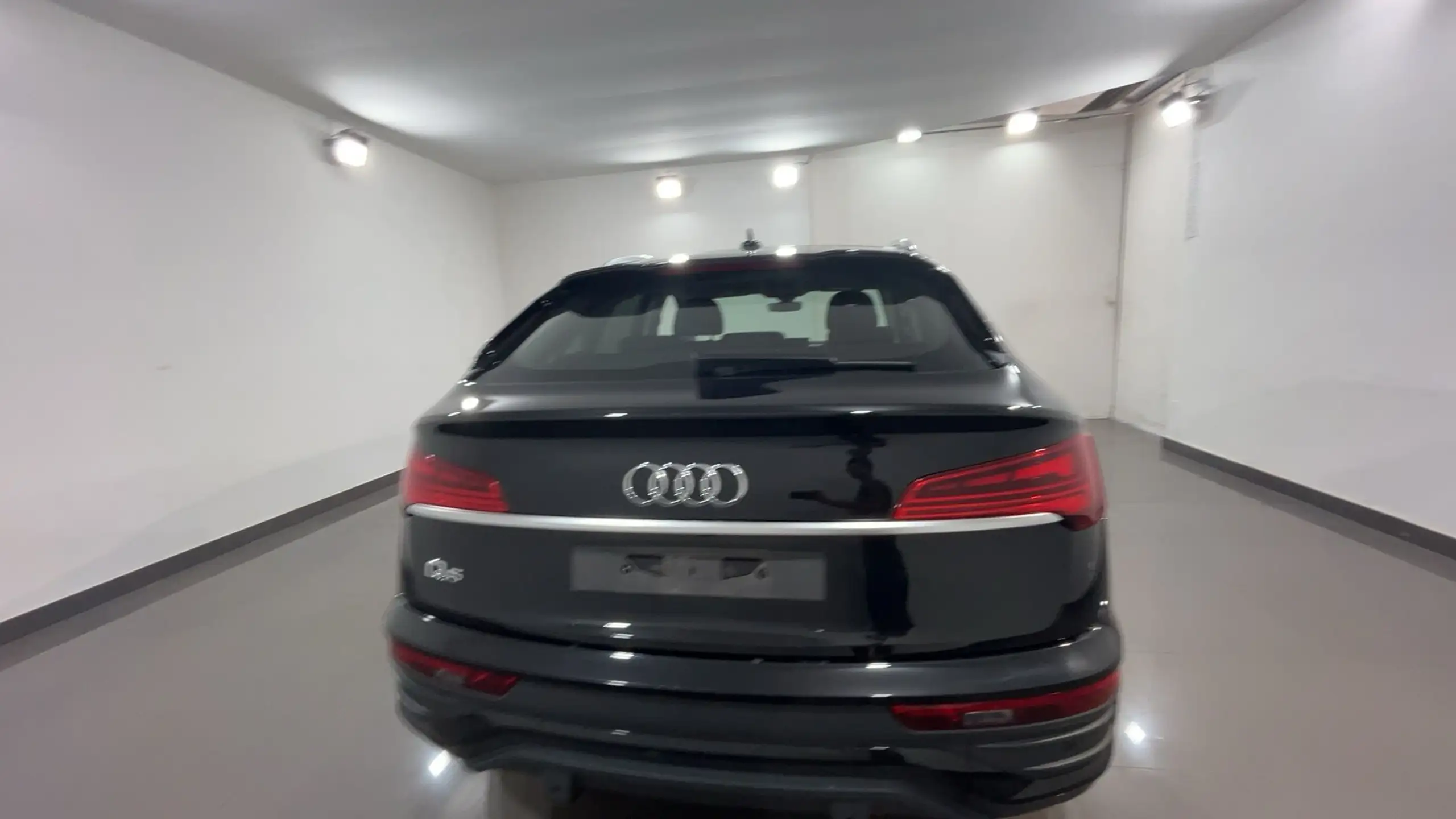 Audi - Q5