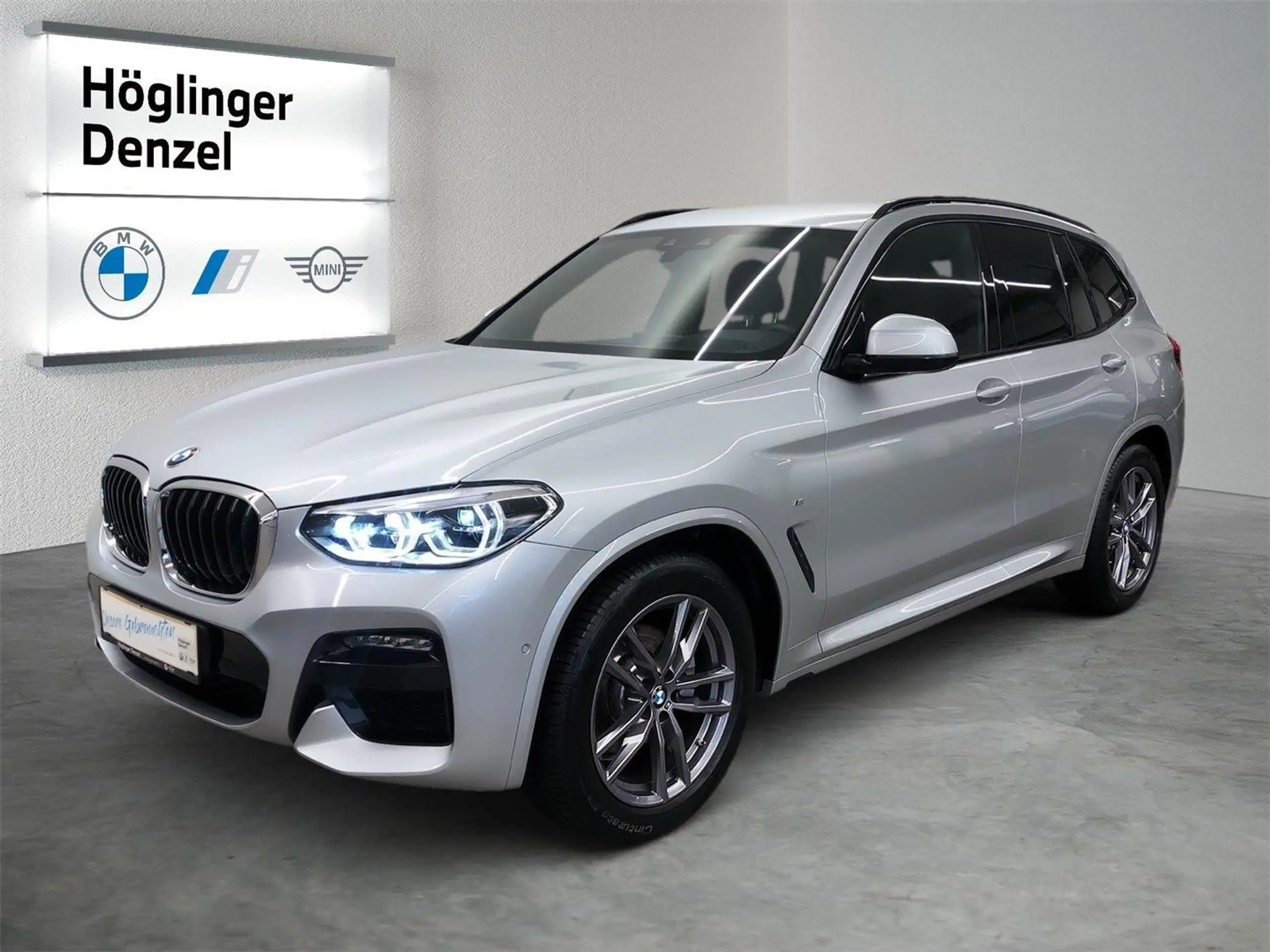 BMW - X3