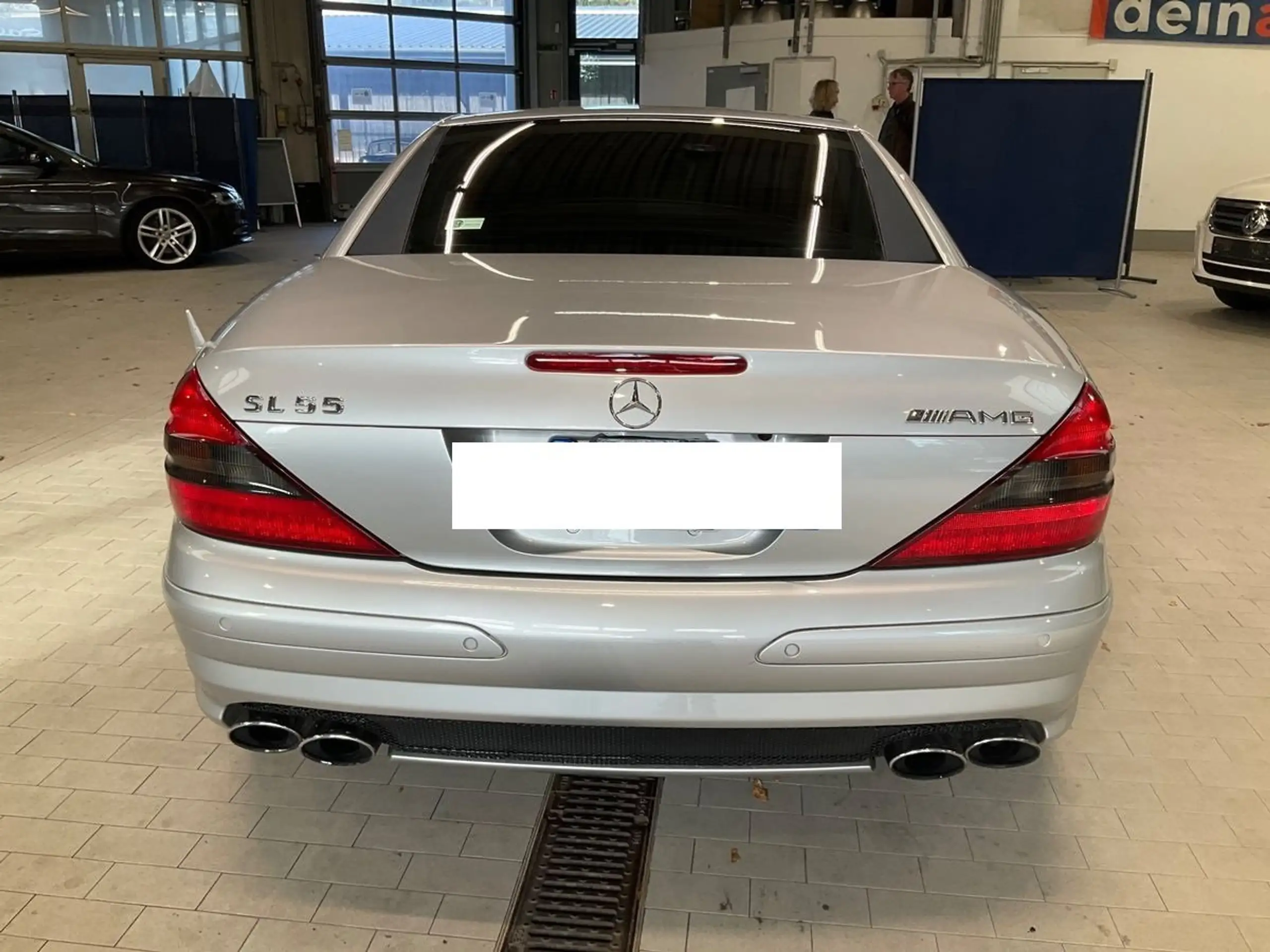 Mercedes-Benz - SL 55 AMG