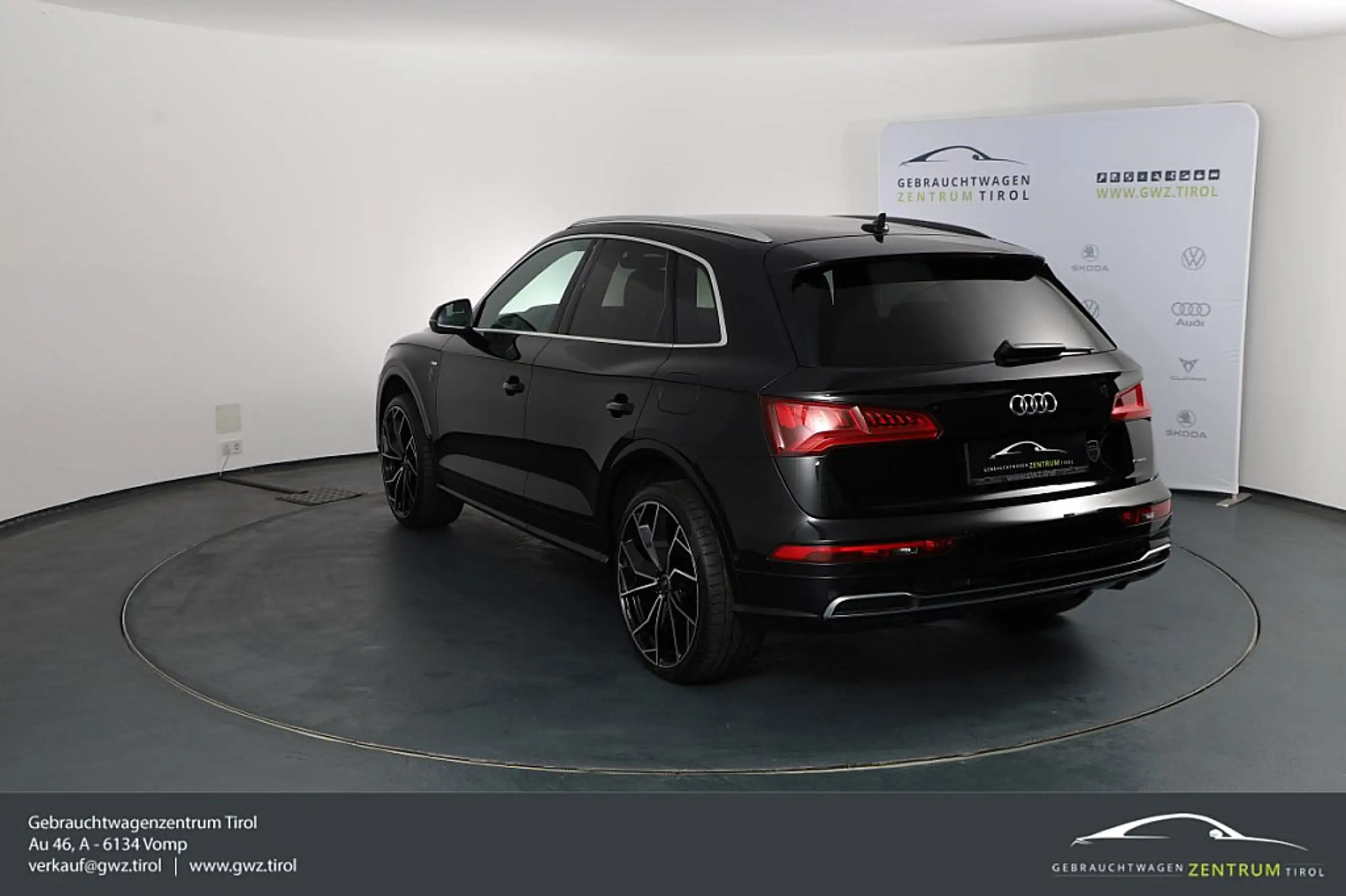 Audi - Q5