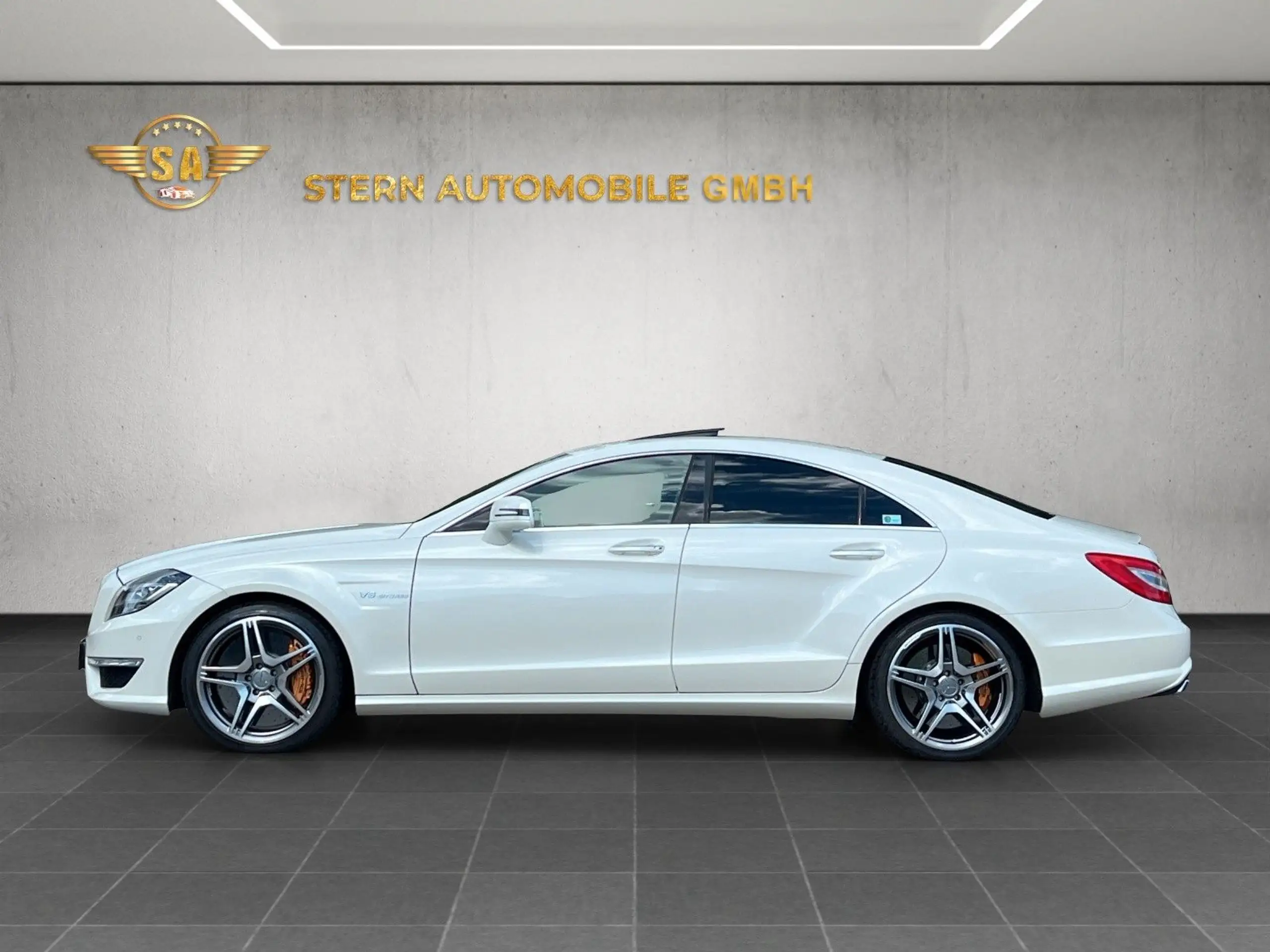 Mercedes-Benz - CLS 63 AMG