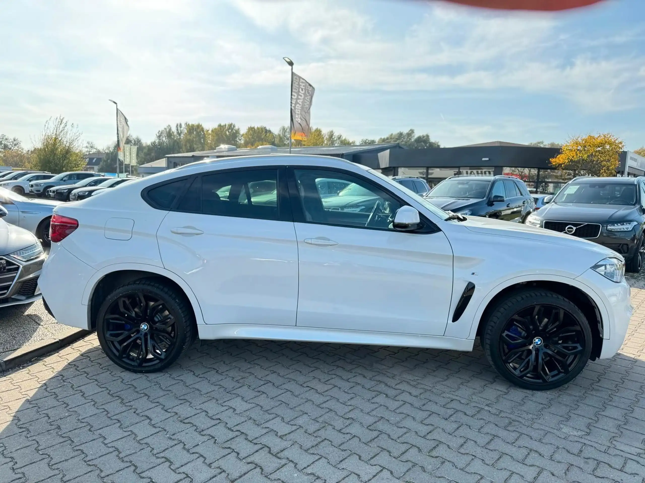 BMW - X6