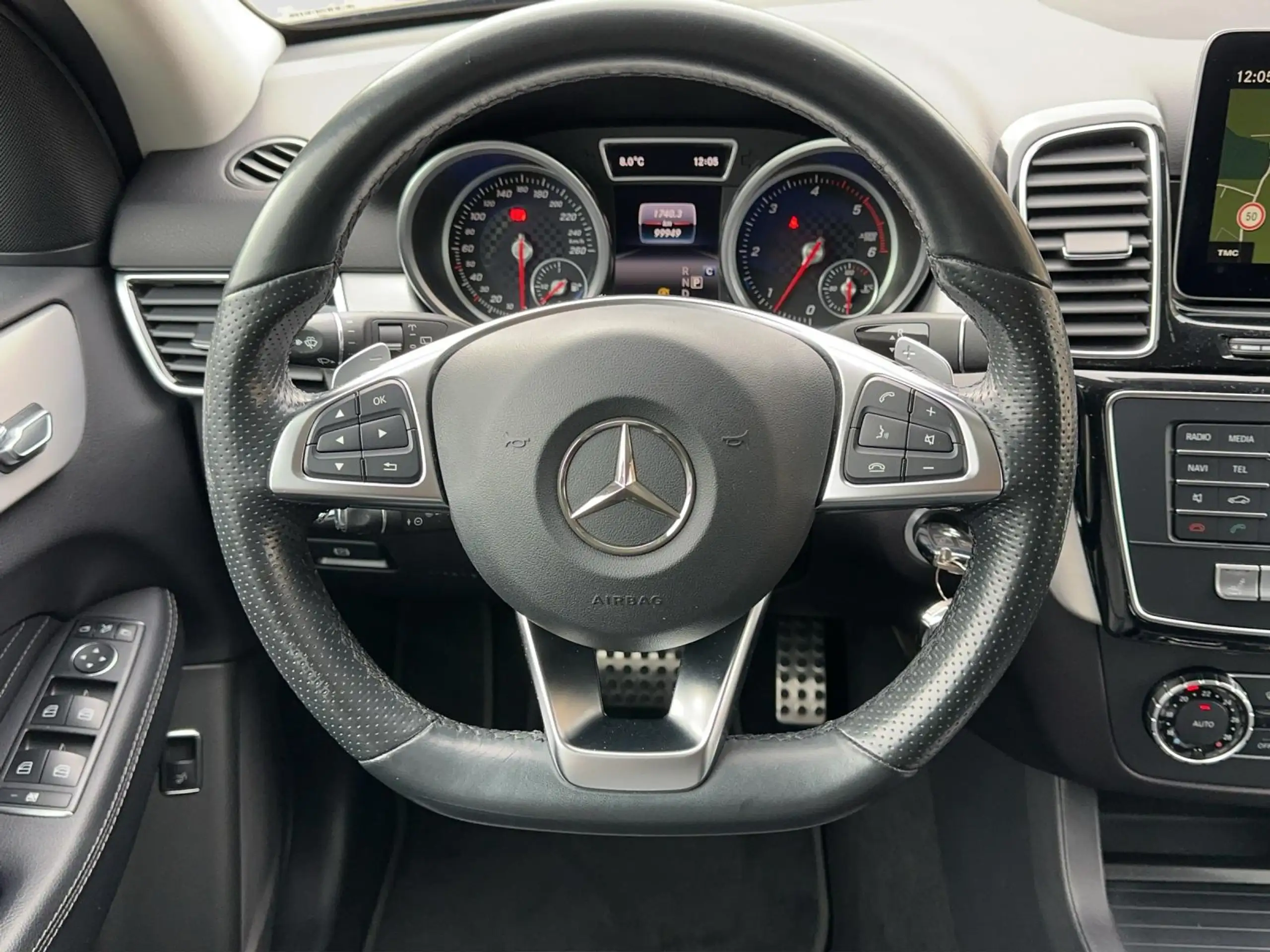 Mercedes-Benz - GLE 350