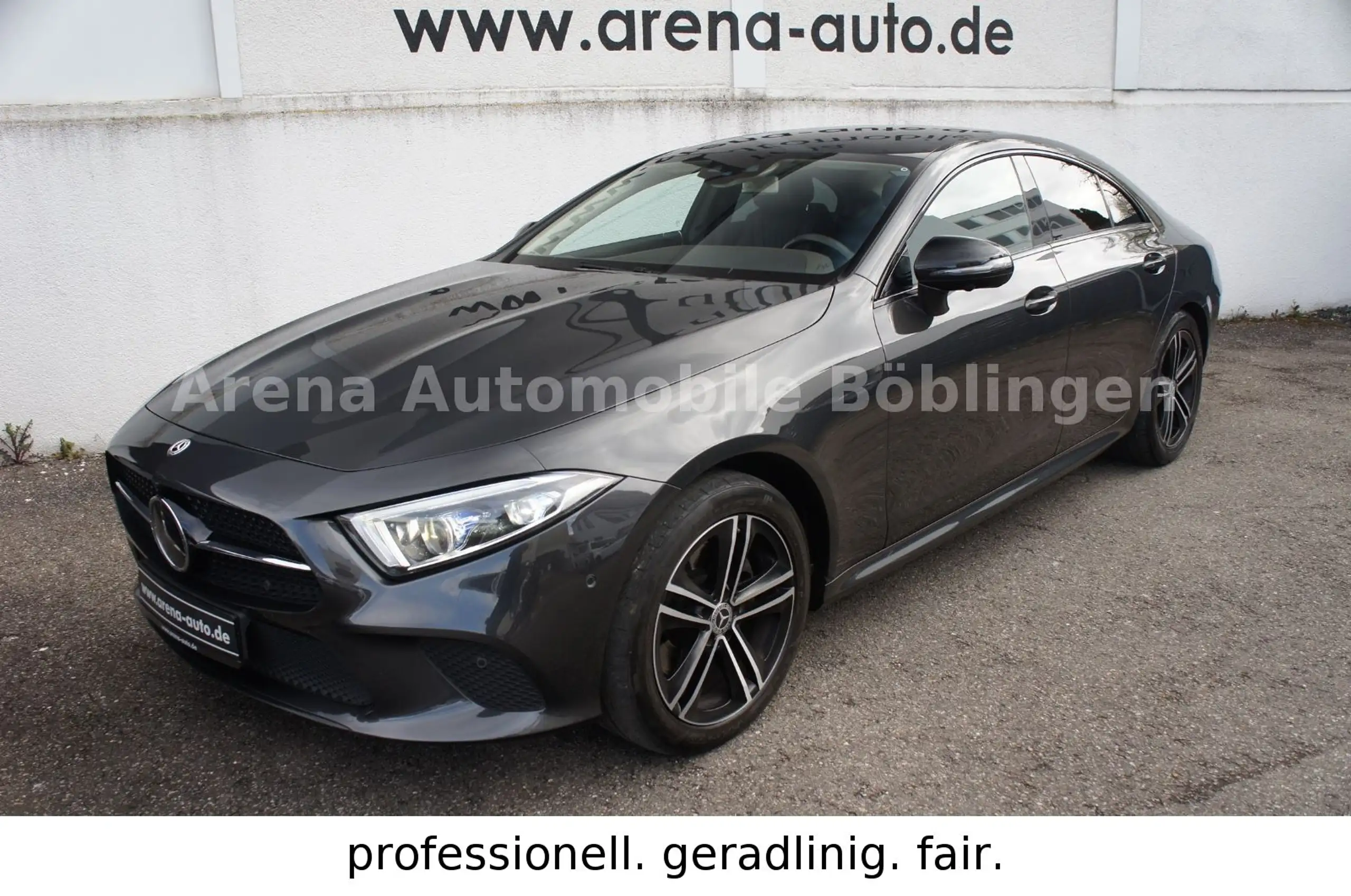 Mercedes-Benz - CLS 220