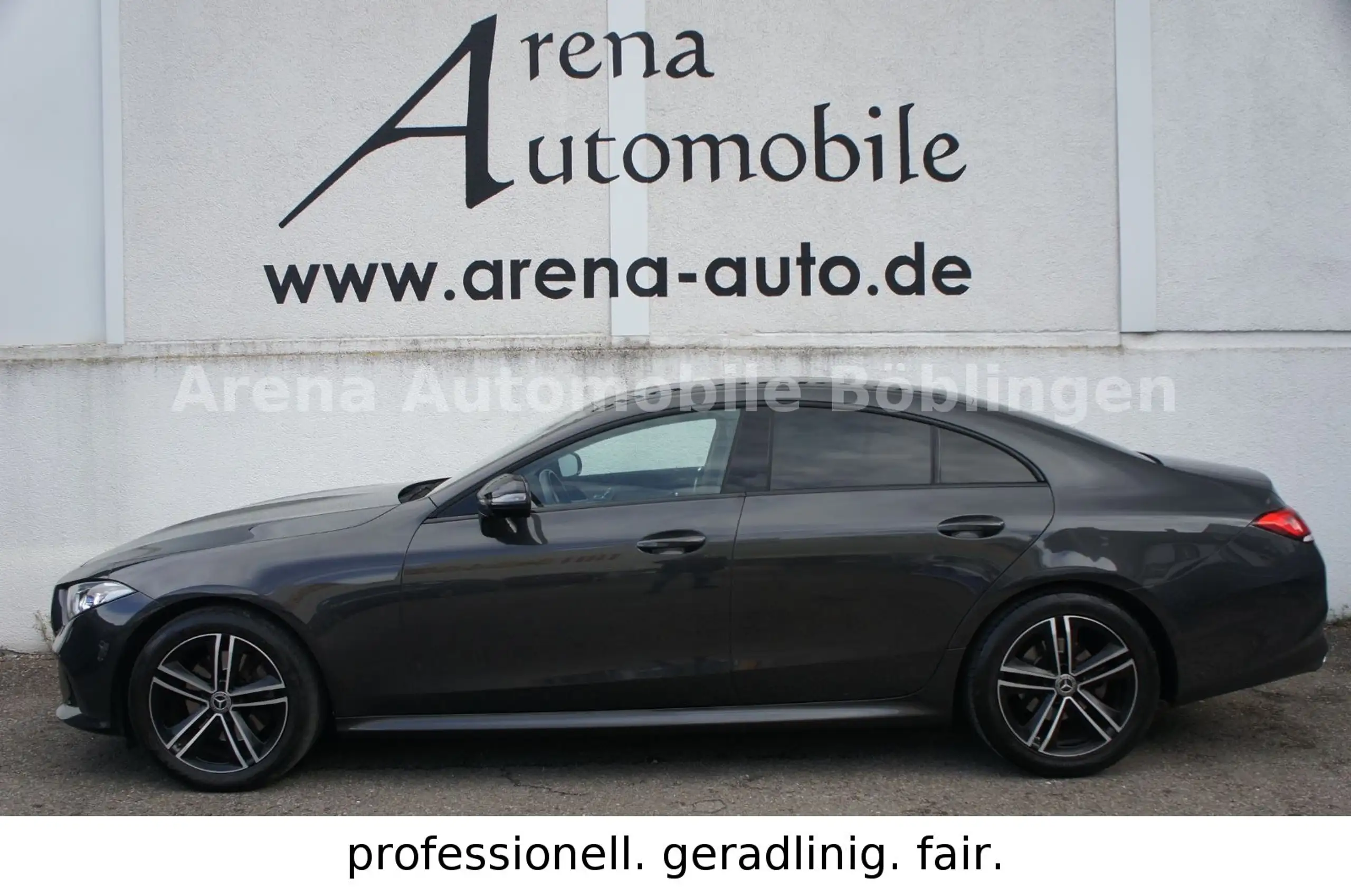 Mercedes-Benz - CLS 220