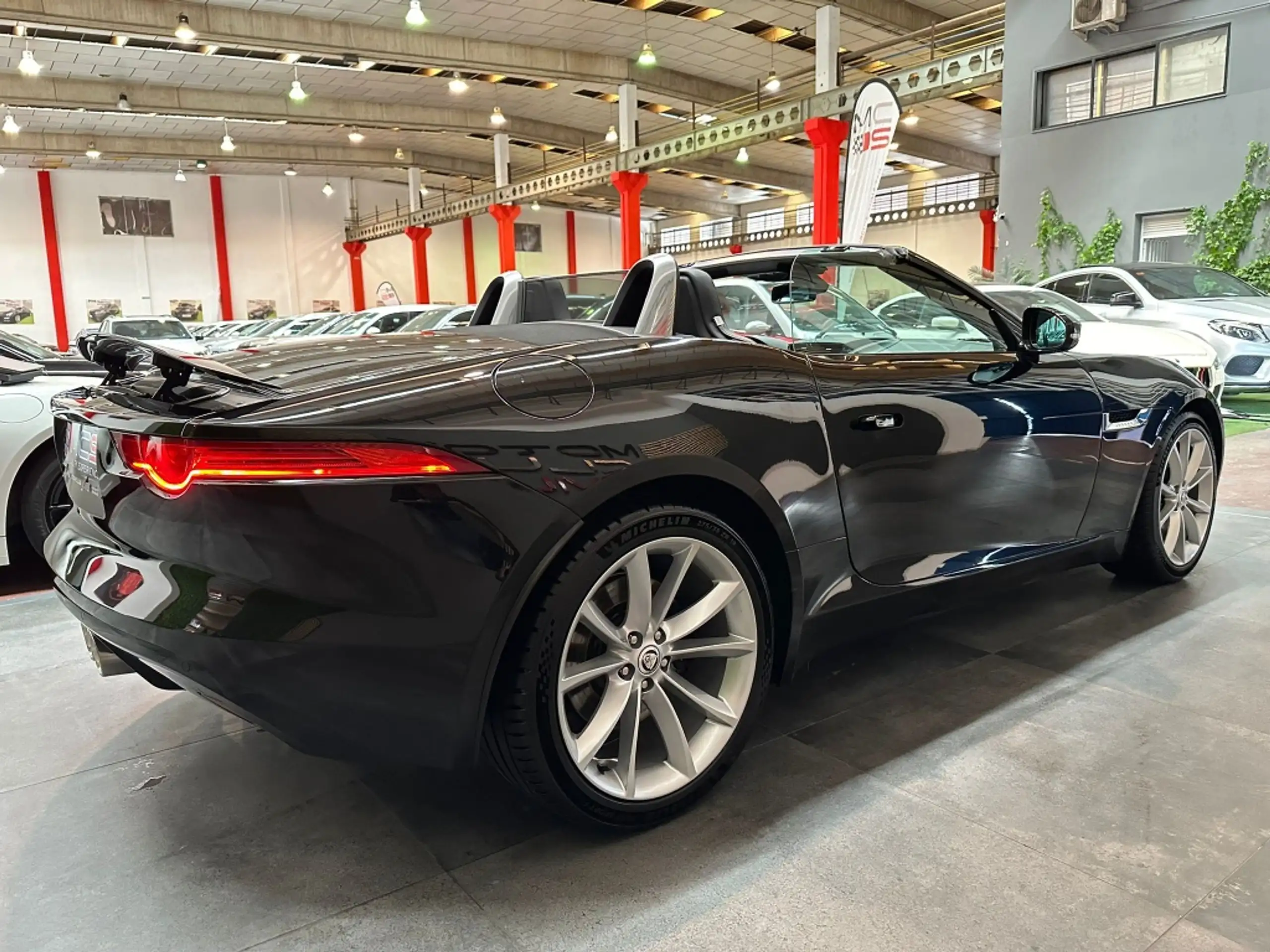 Jaguar - F-Type