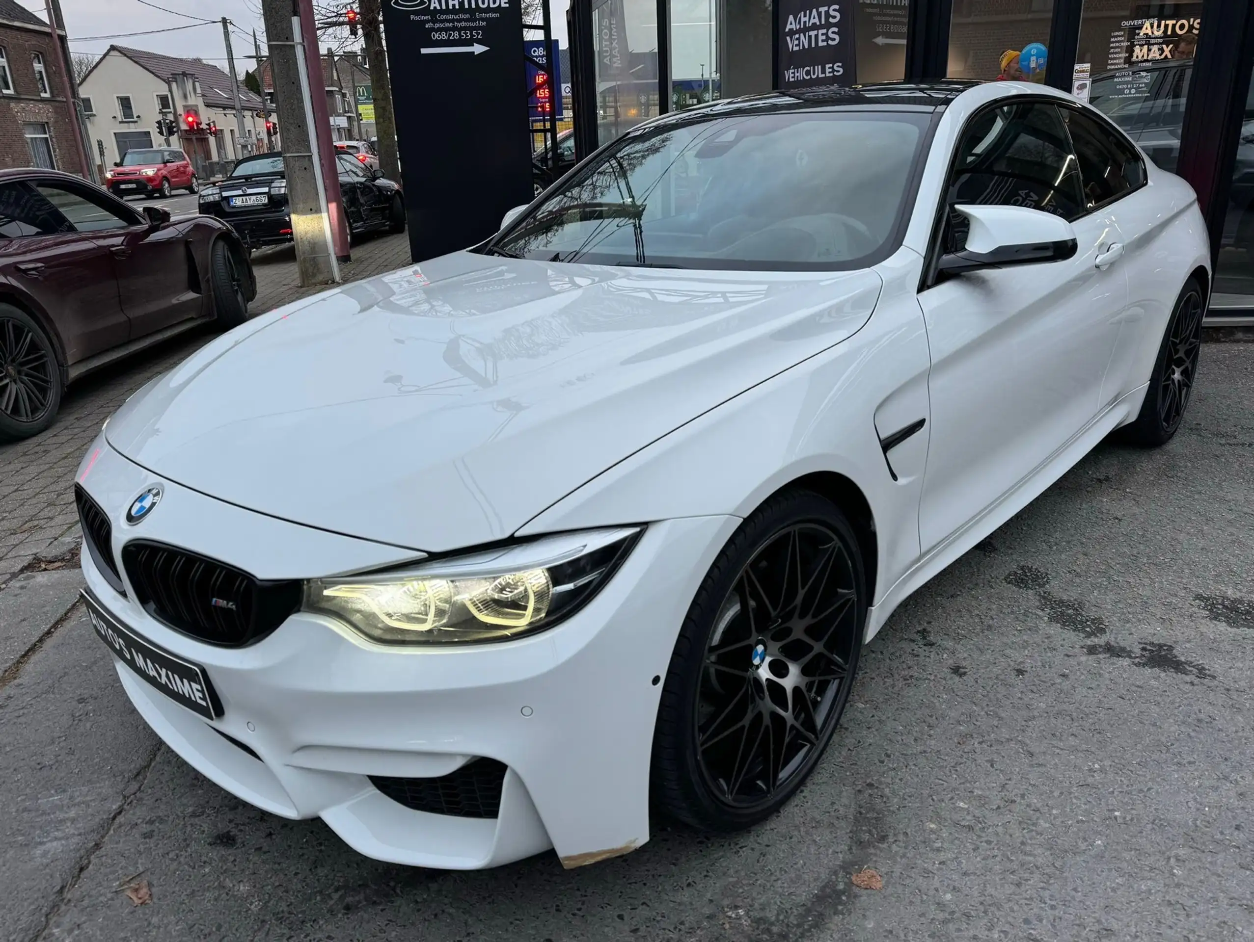 BMW - M4