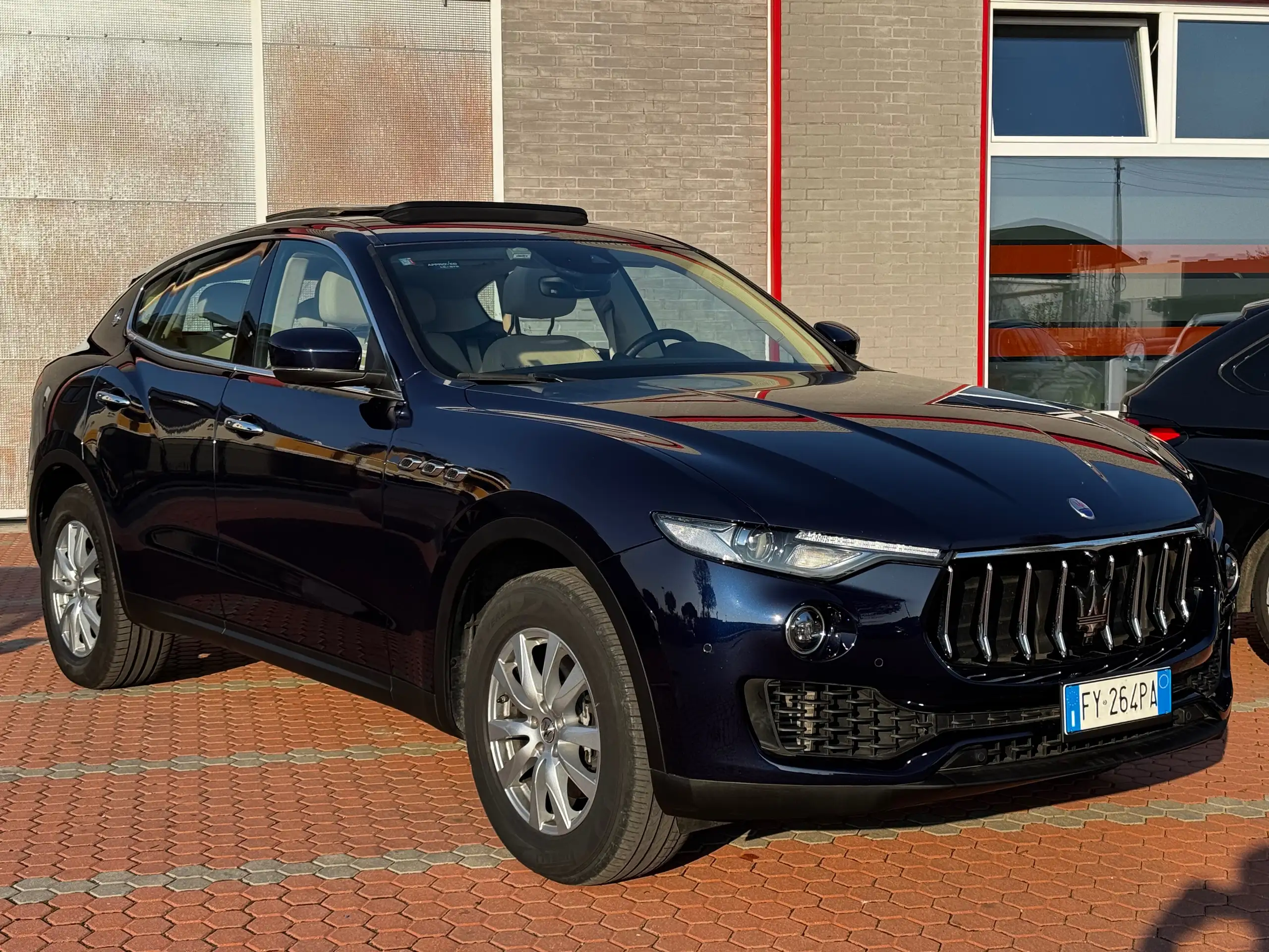 Maserati - Levante