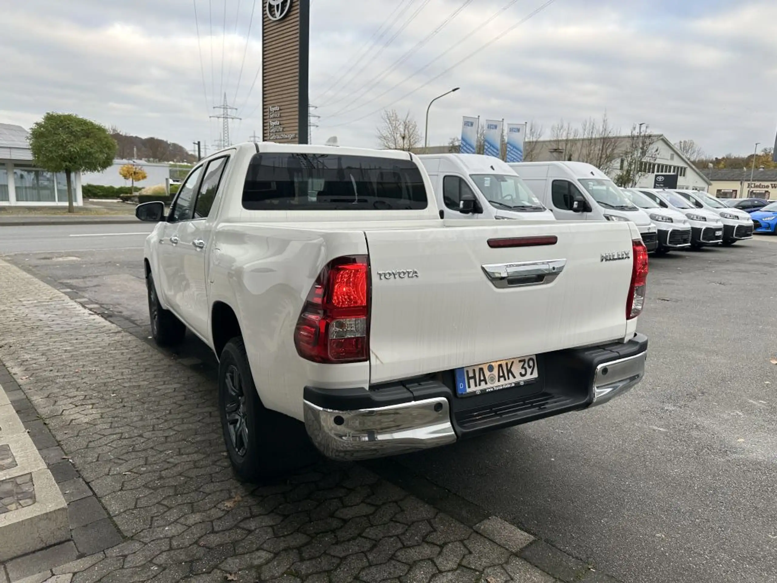 Toyota - Hilux