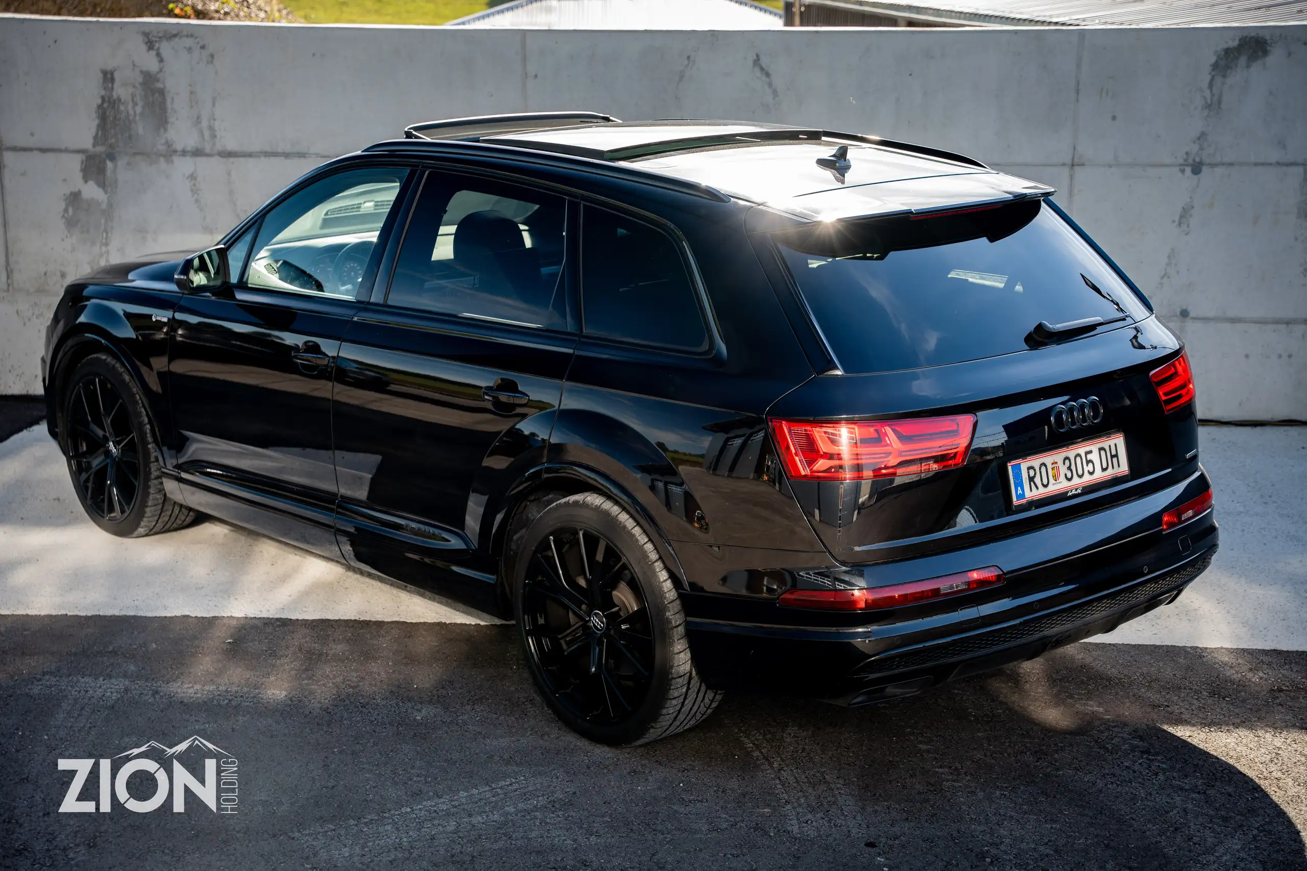 Audi - Q7