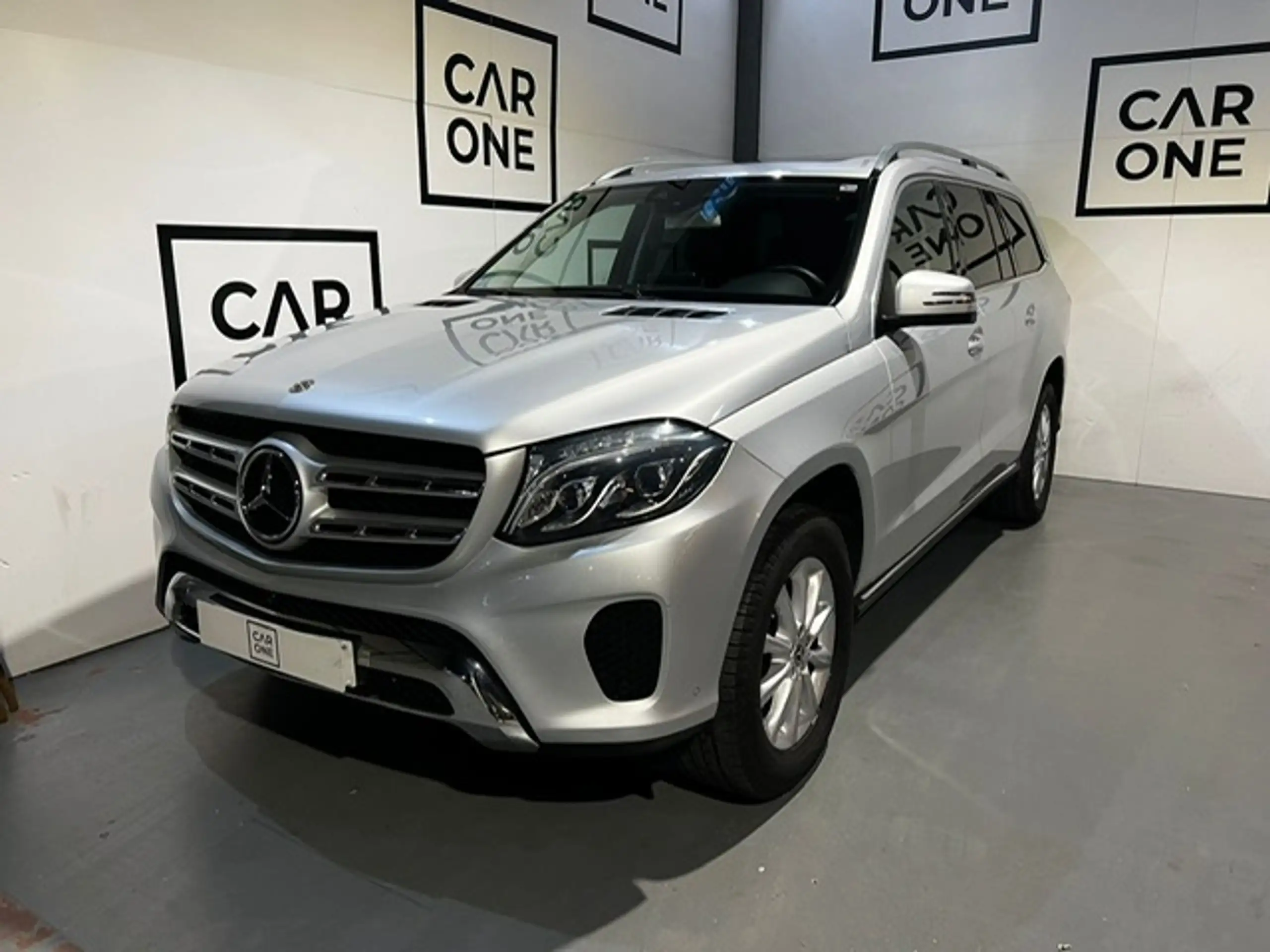 Mercedes-Benz - GLS 350