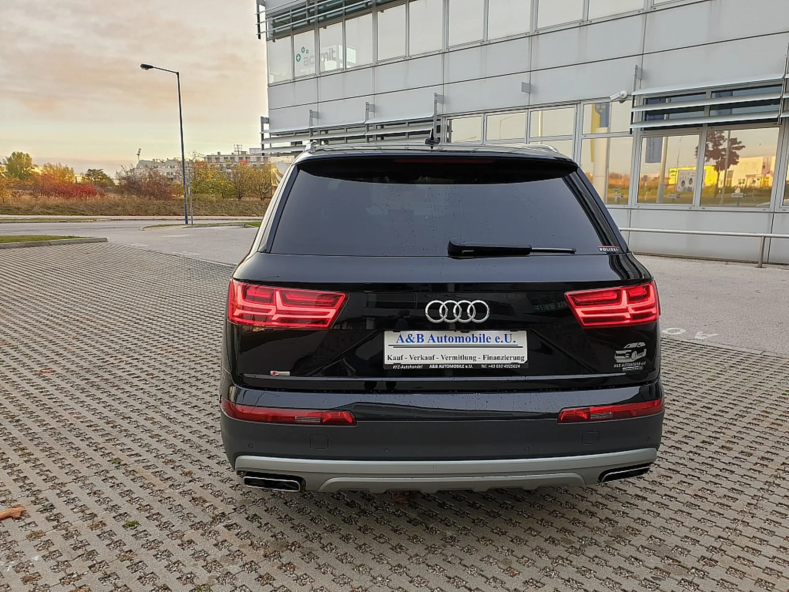 Audi - Q7