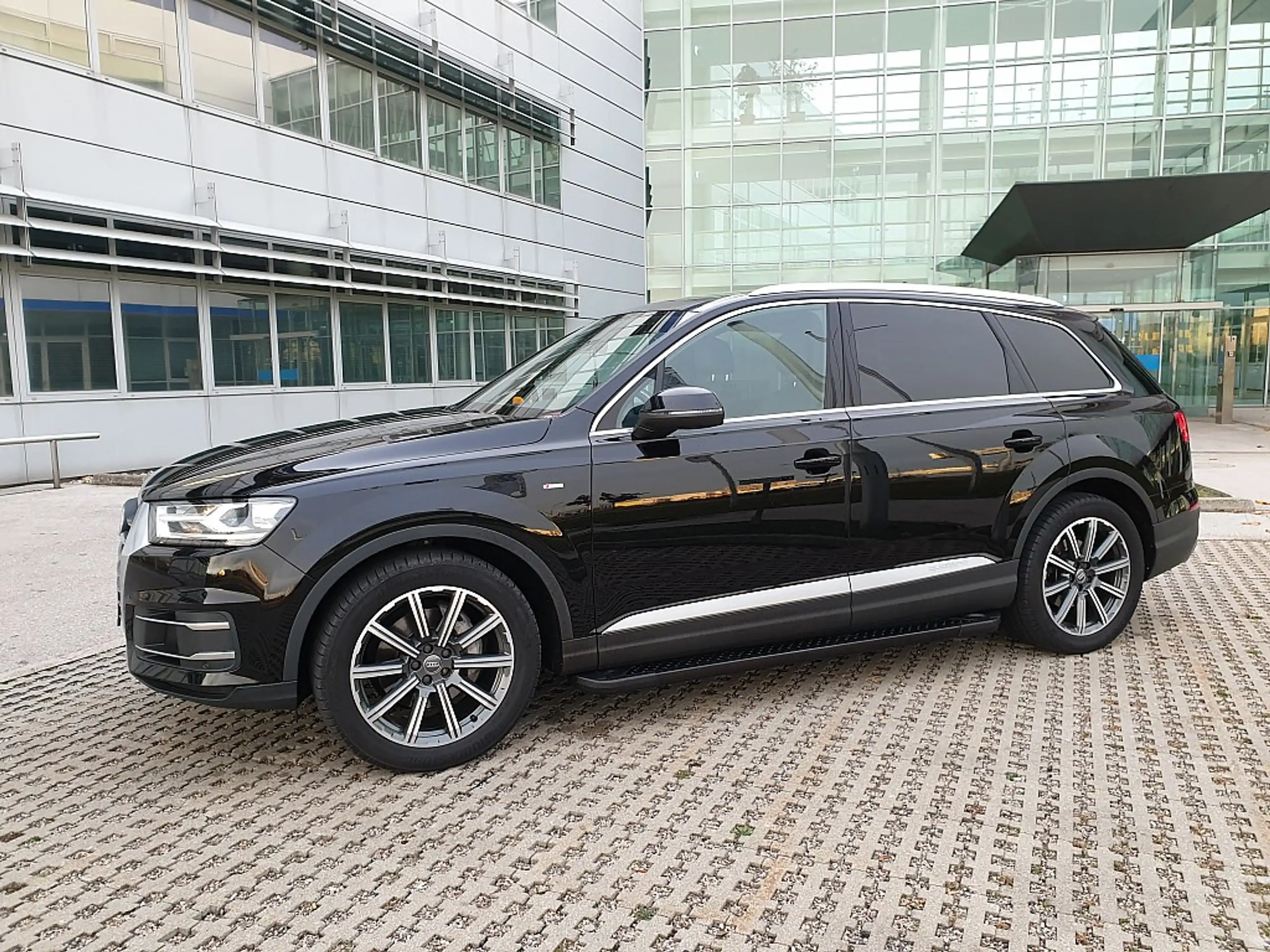 Audi - Q7