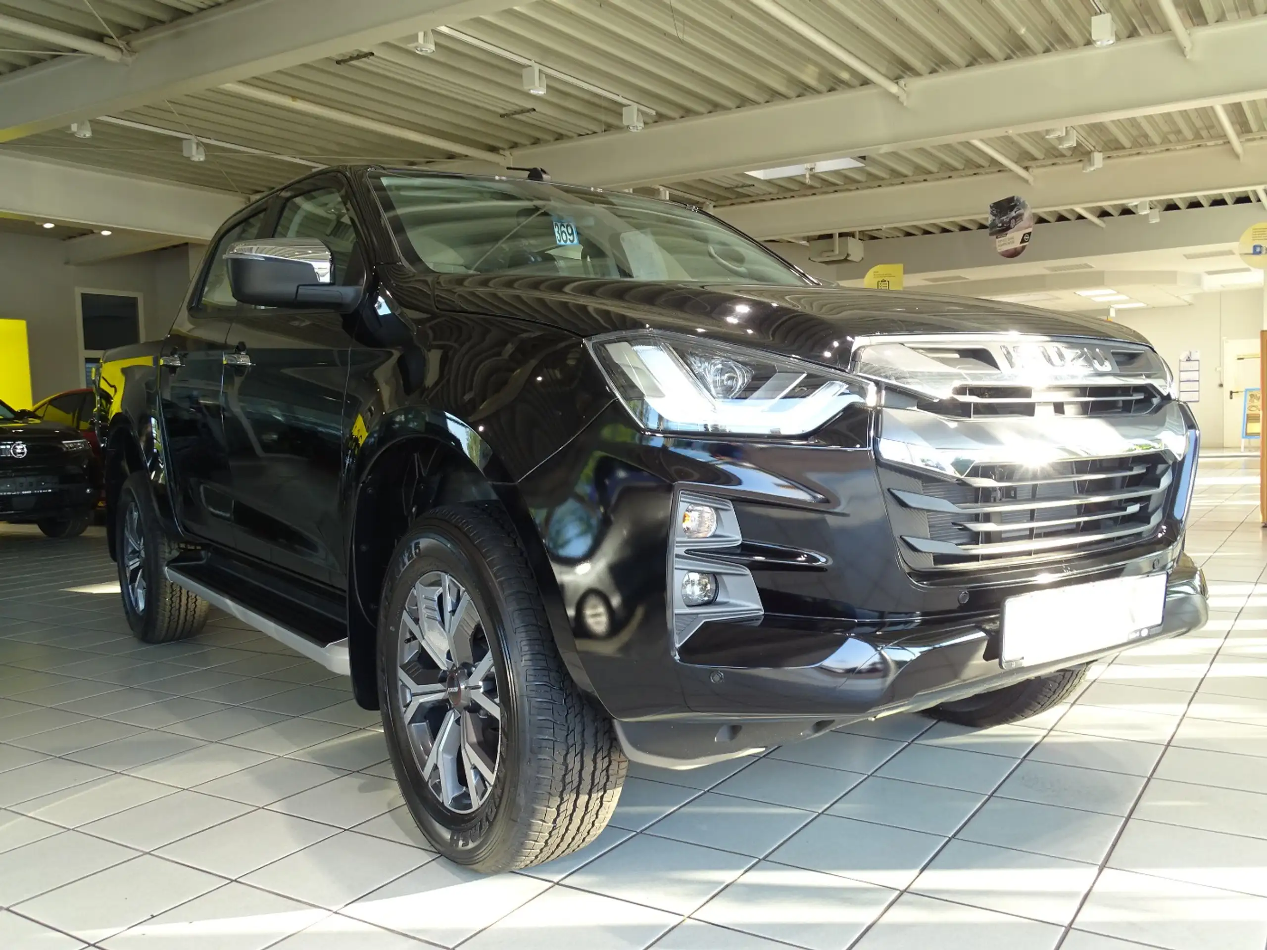 Isuzu - D-Max