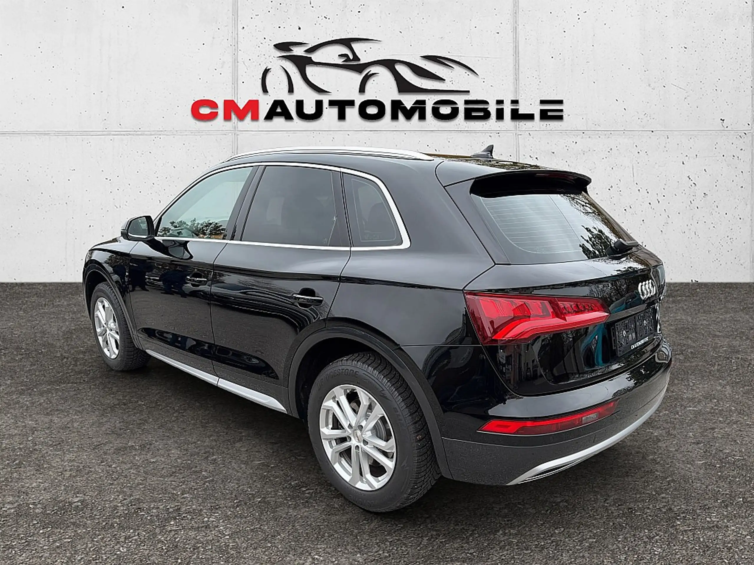 Audi - Q5