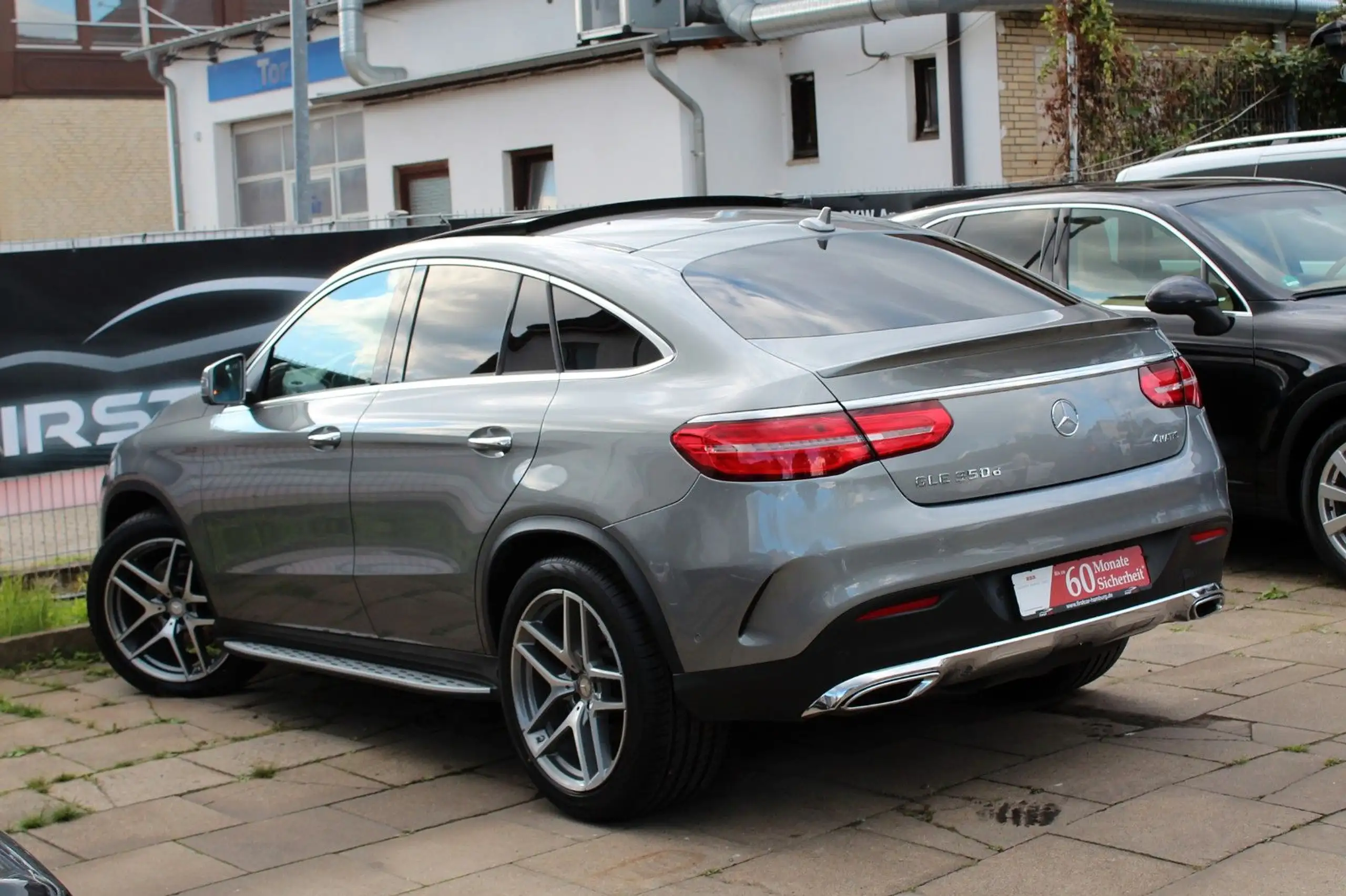 Mercedes-Benz - GLE 350