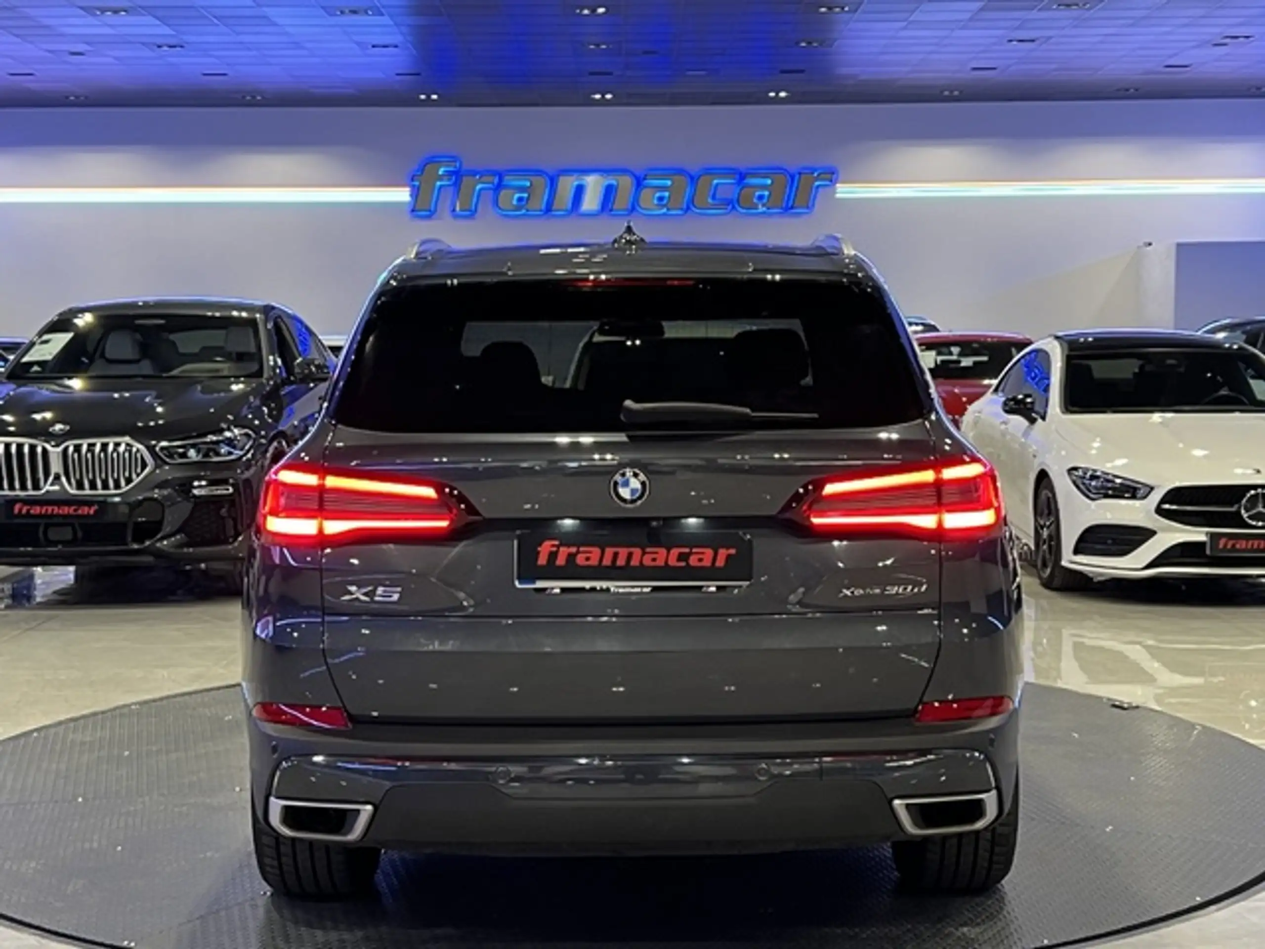 BMW - X5