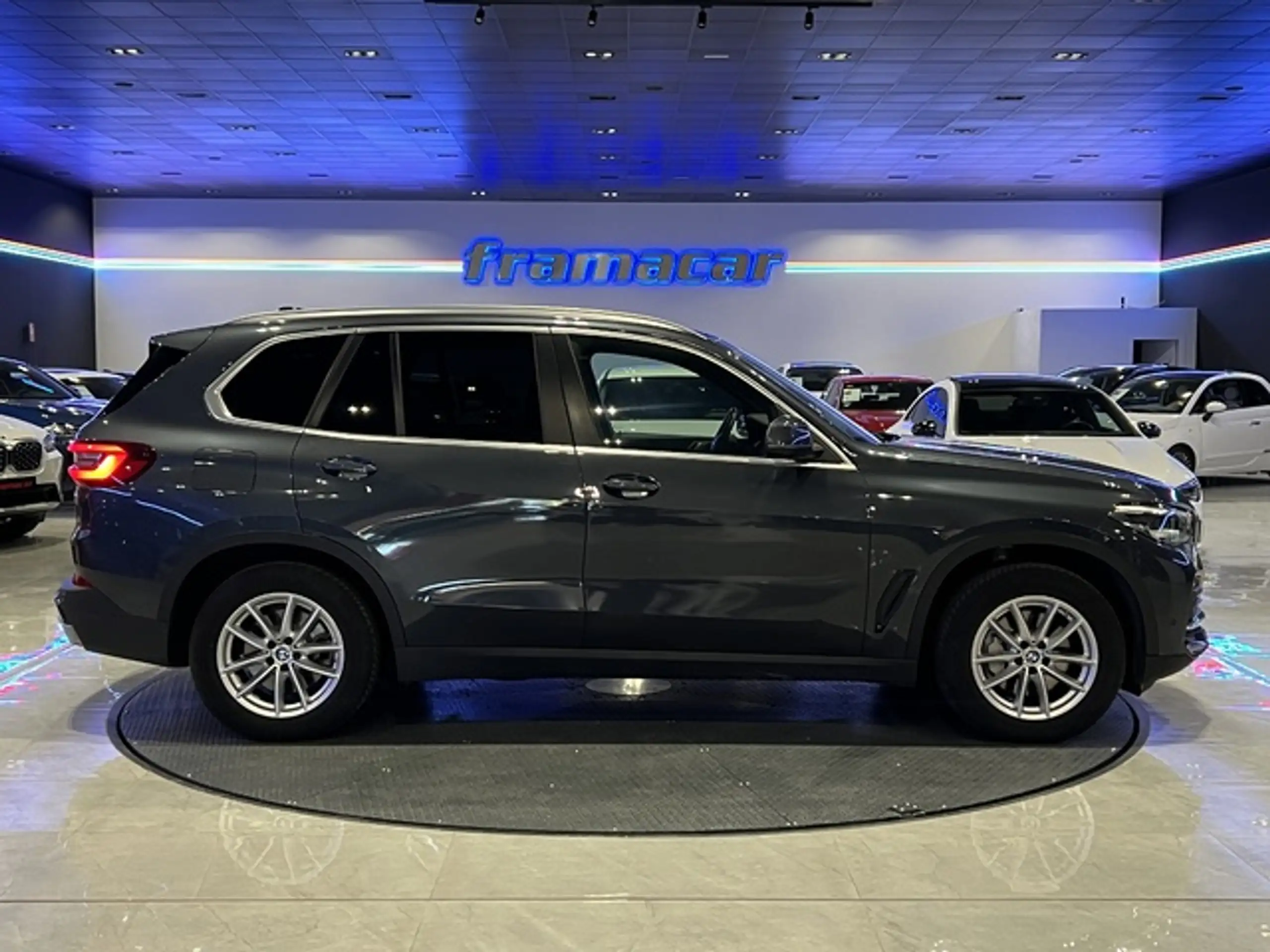 BMW - X5