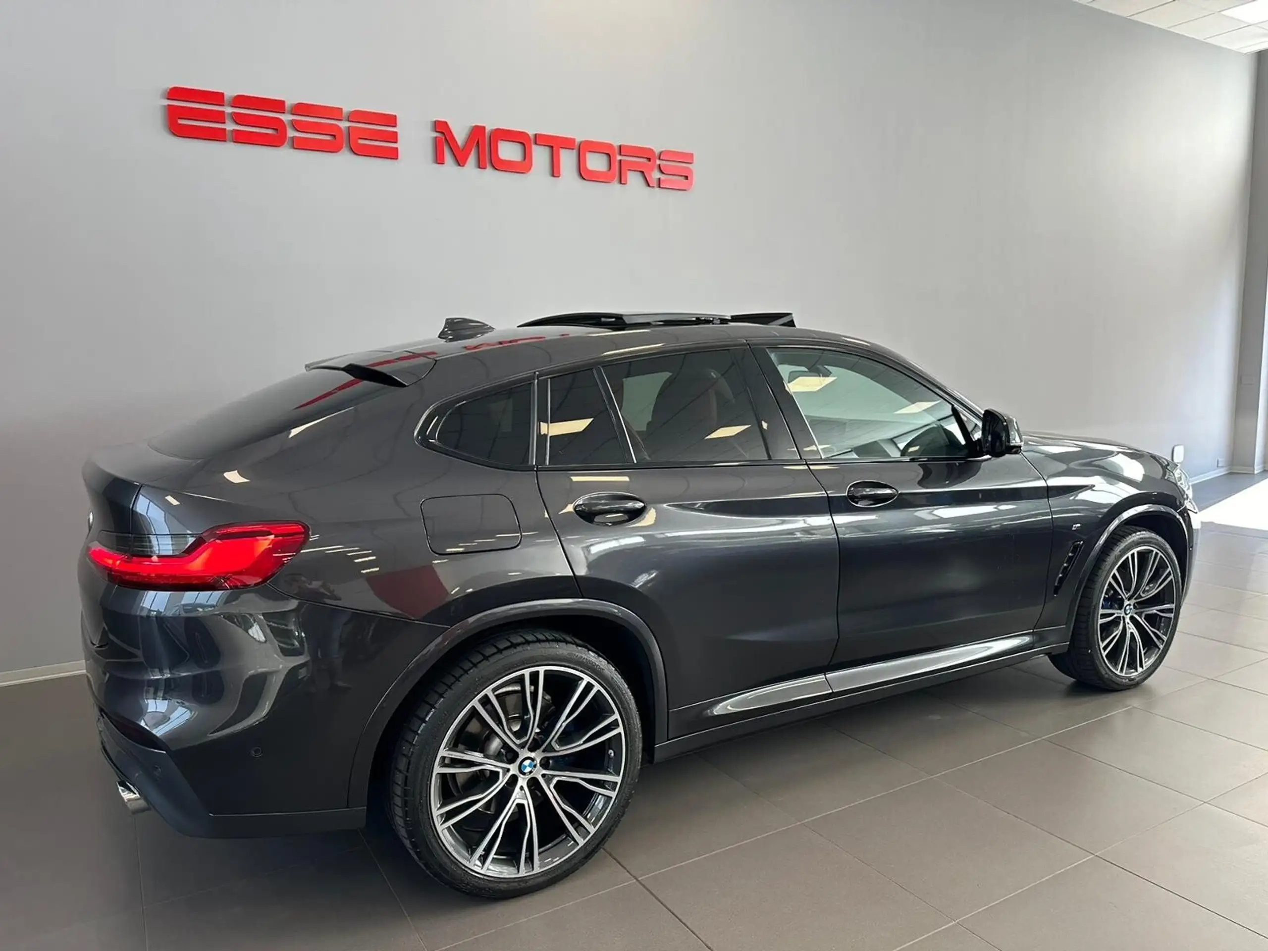 BMW - X4