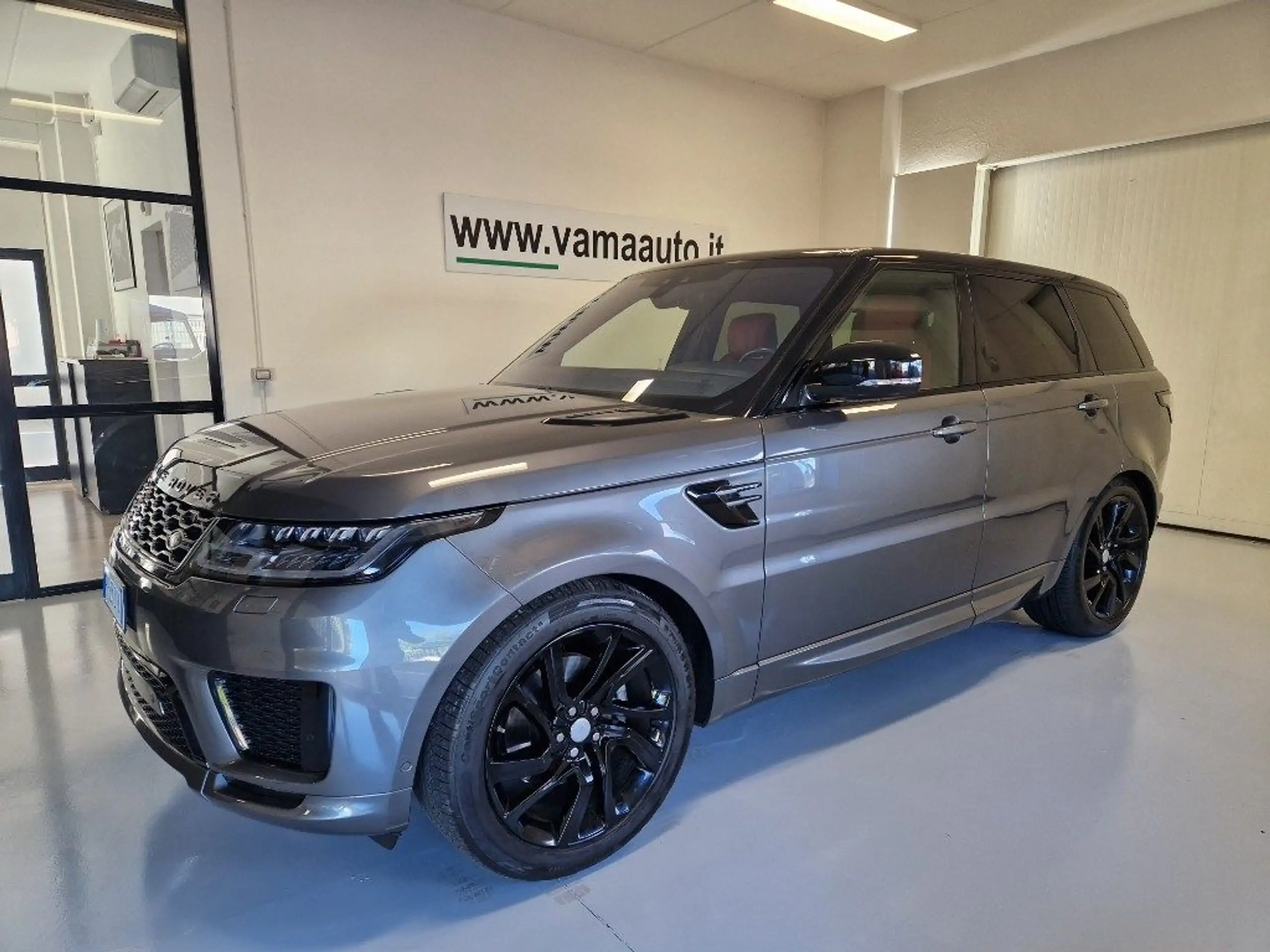 Land Rover - Range Rover Sport