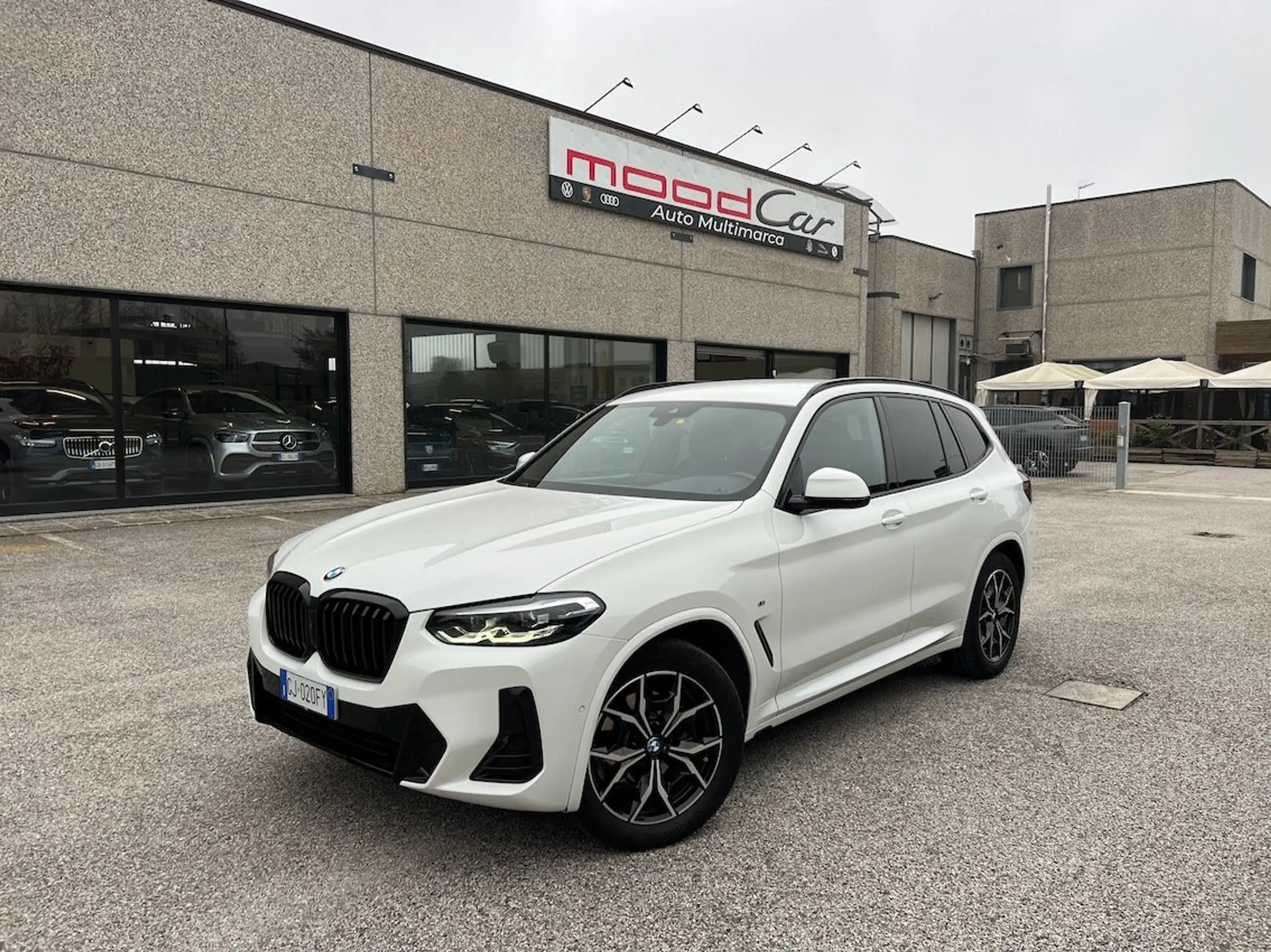 BMW - X3