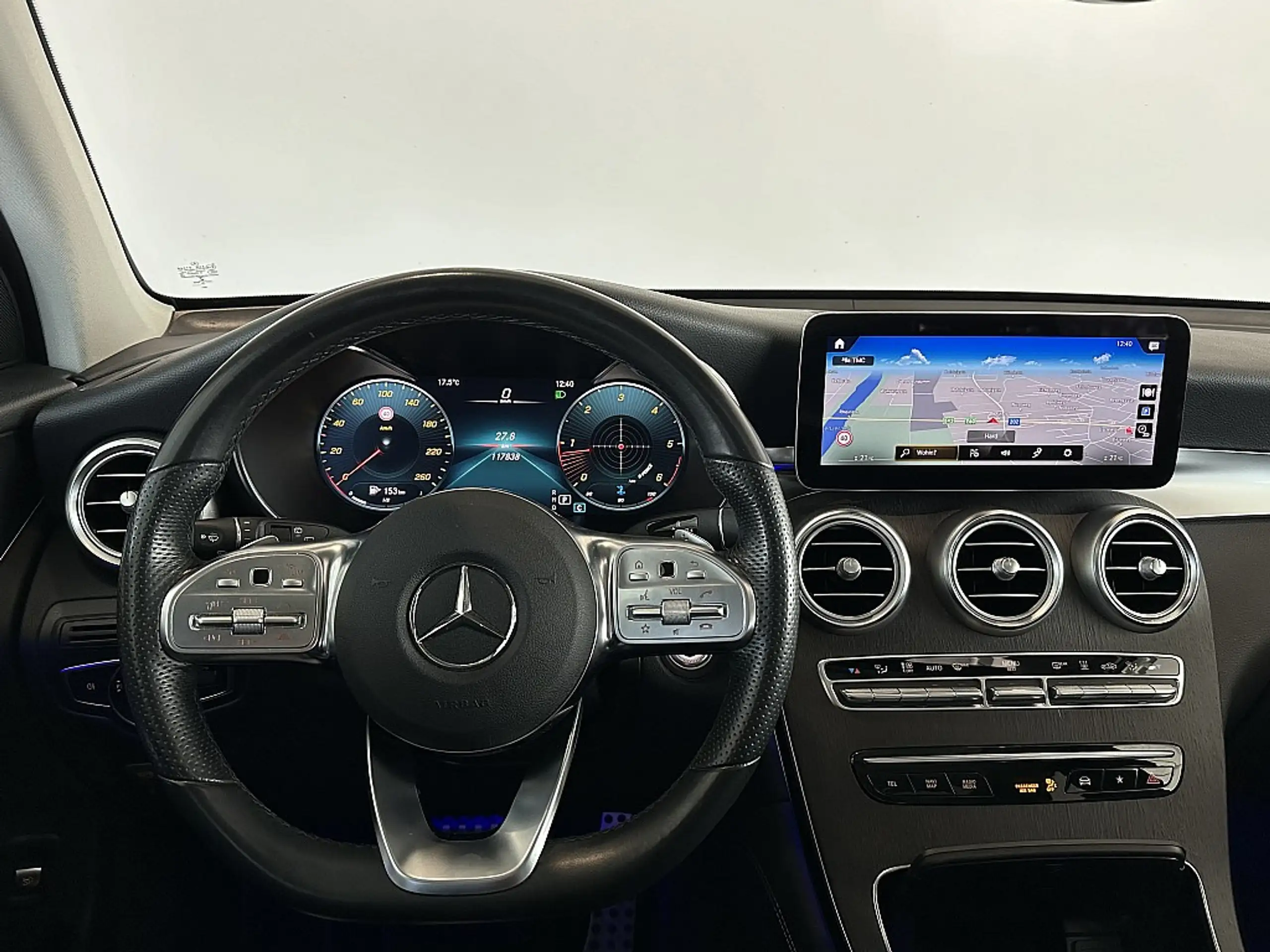 Mercedes-Benz - GLC 300