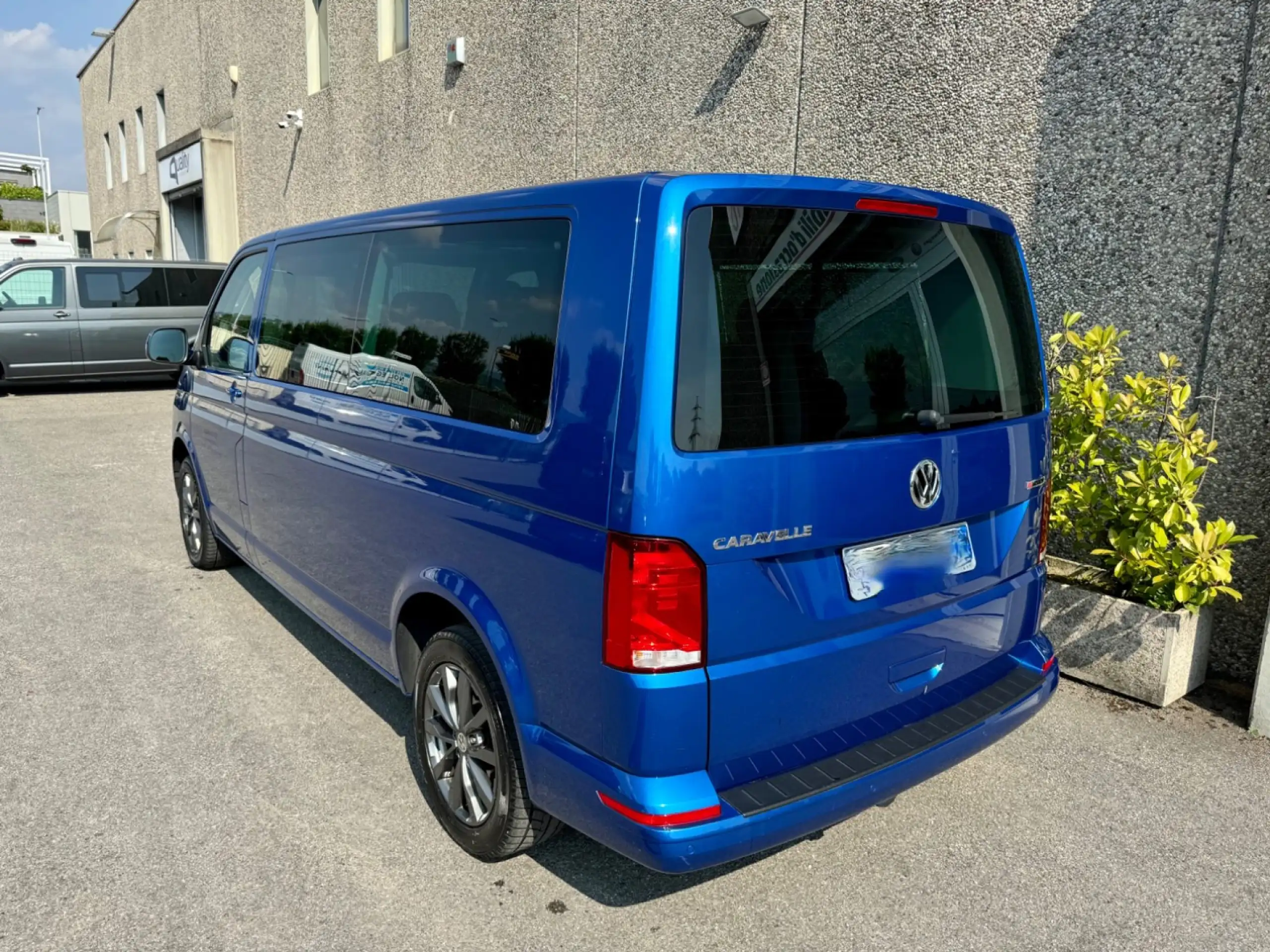 Volkswagen - T6.1 Caravelle