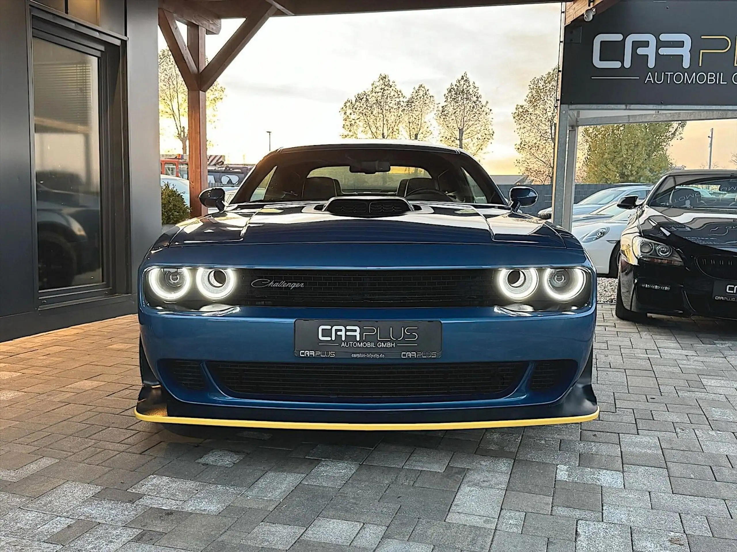 Dodge - Challenger