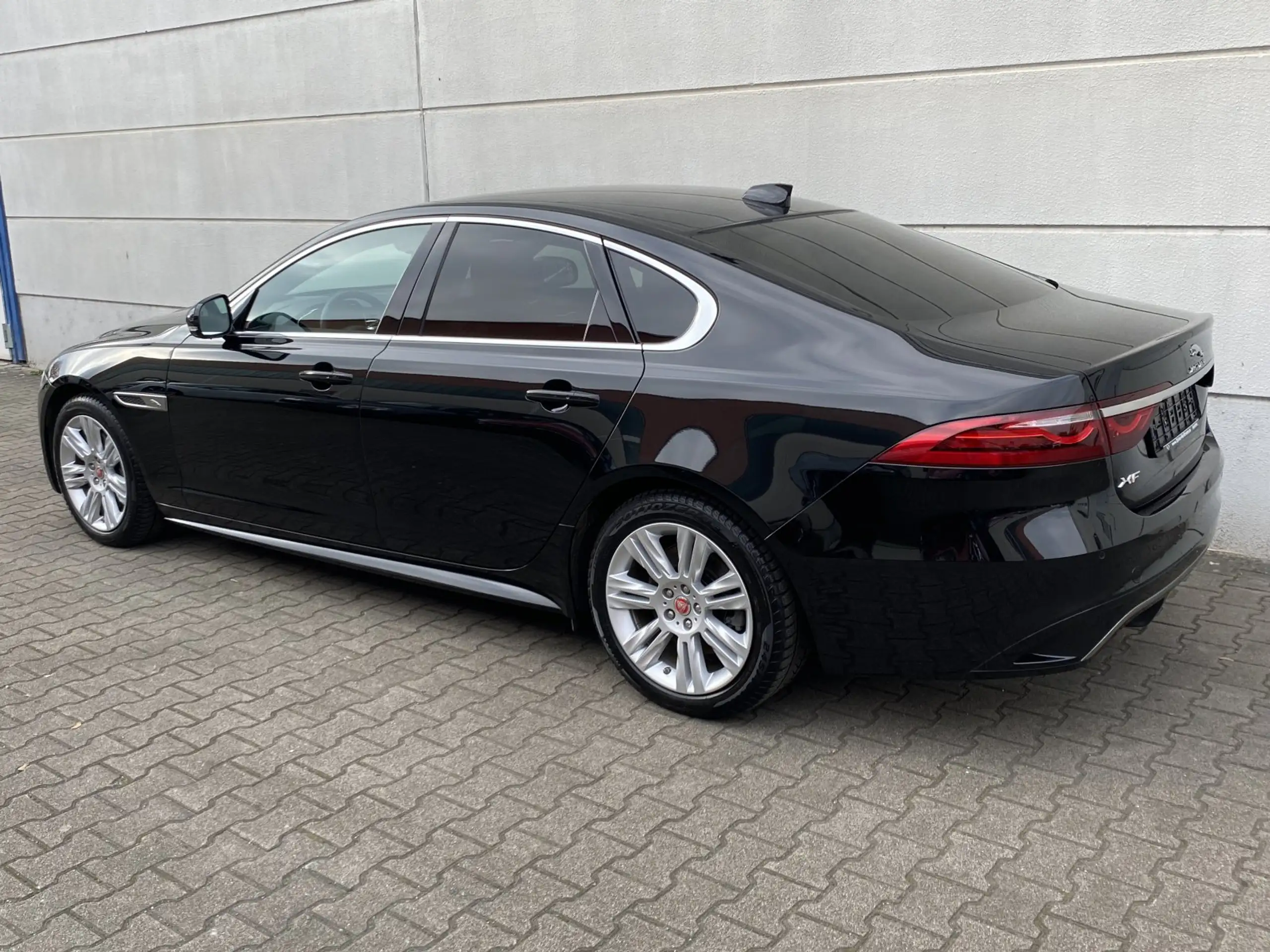 Jaguar - XF