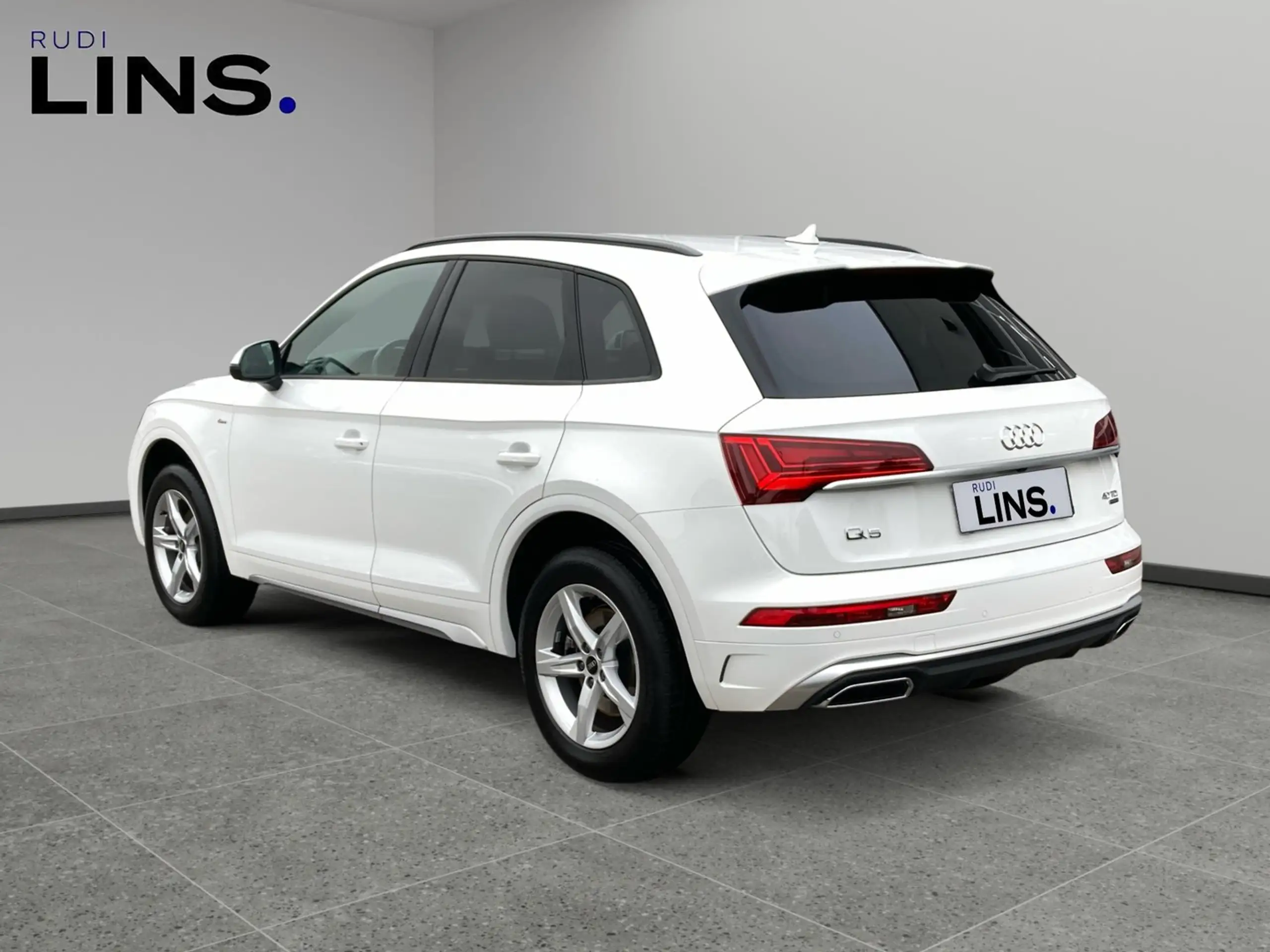 Audi - Q5